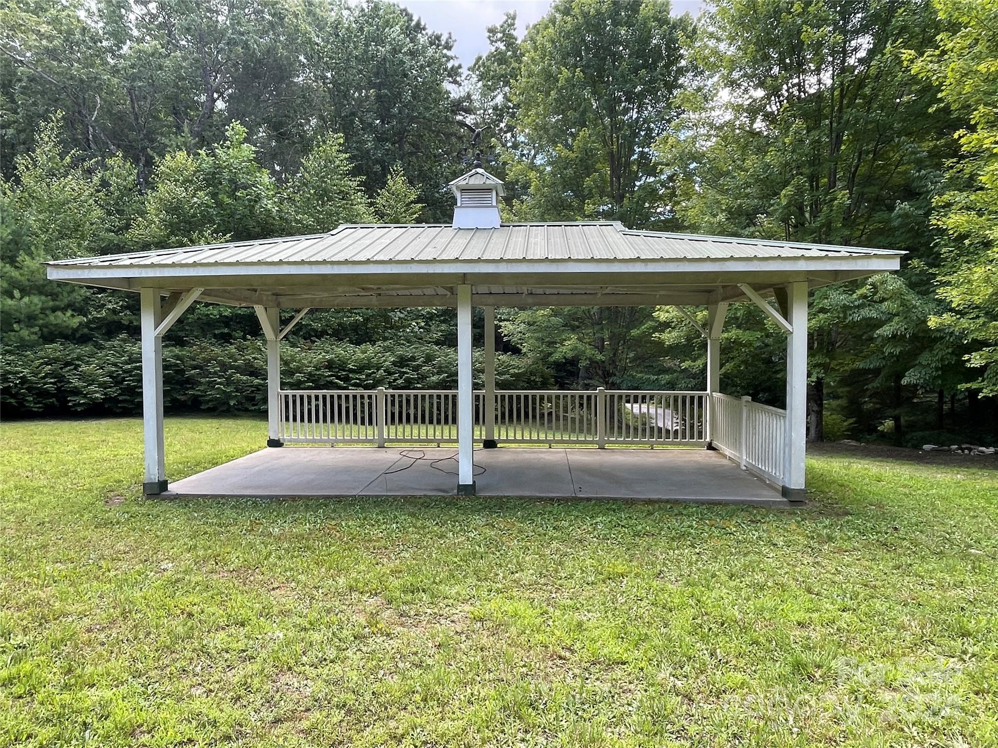 Hickory Run - Land