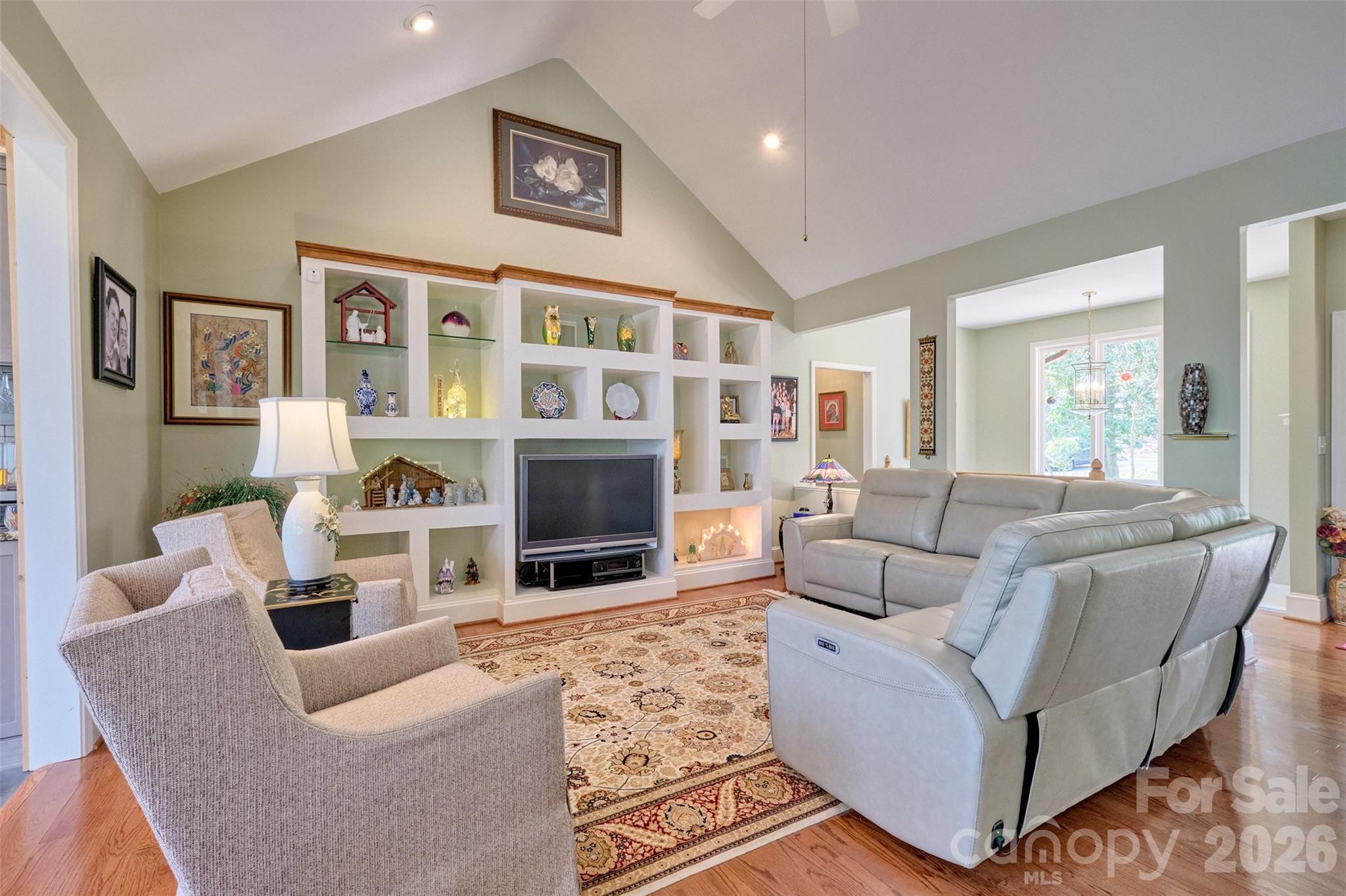River Hills - Residential