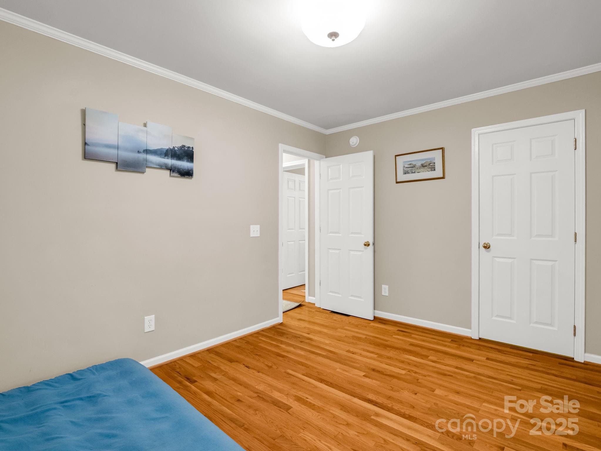 Gateway Mountain - Residential
