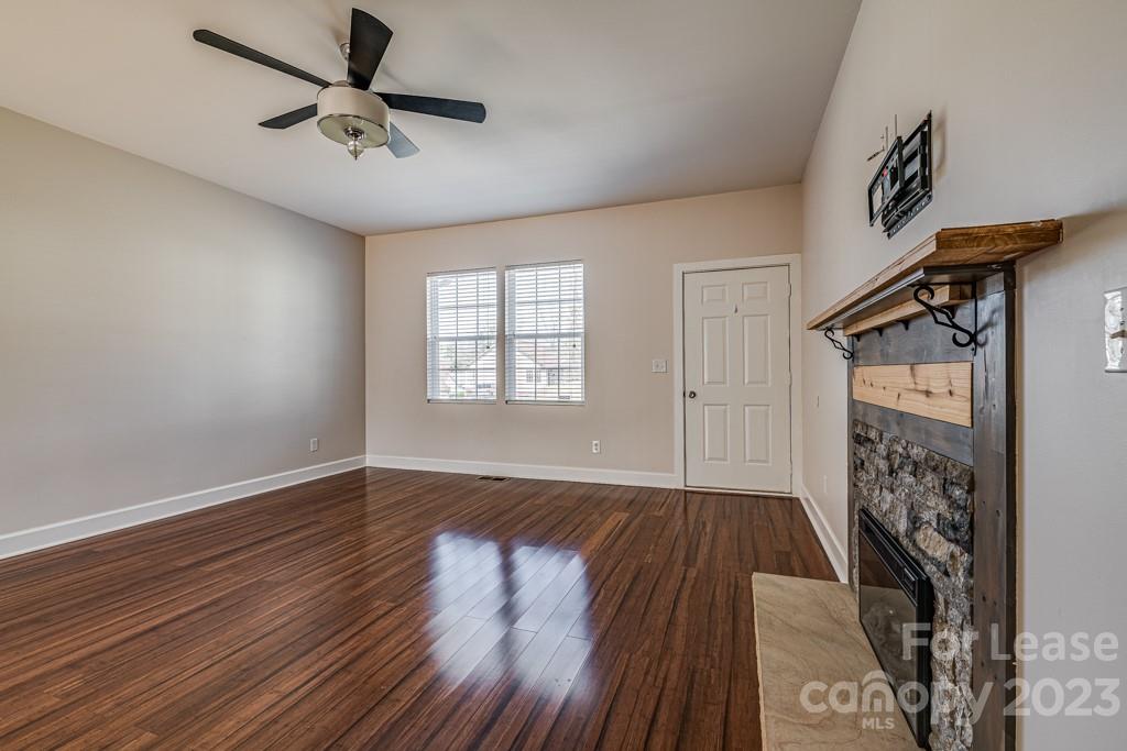 Avery Lake - Residential Lease