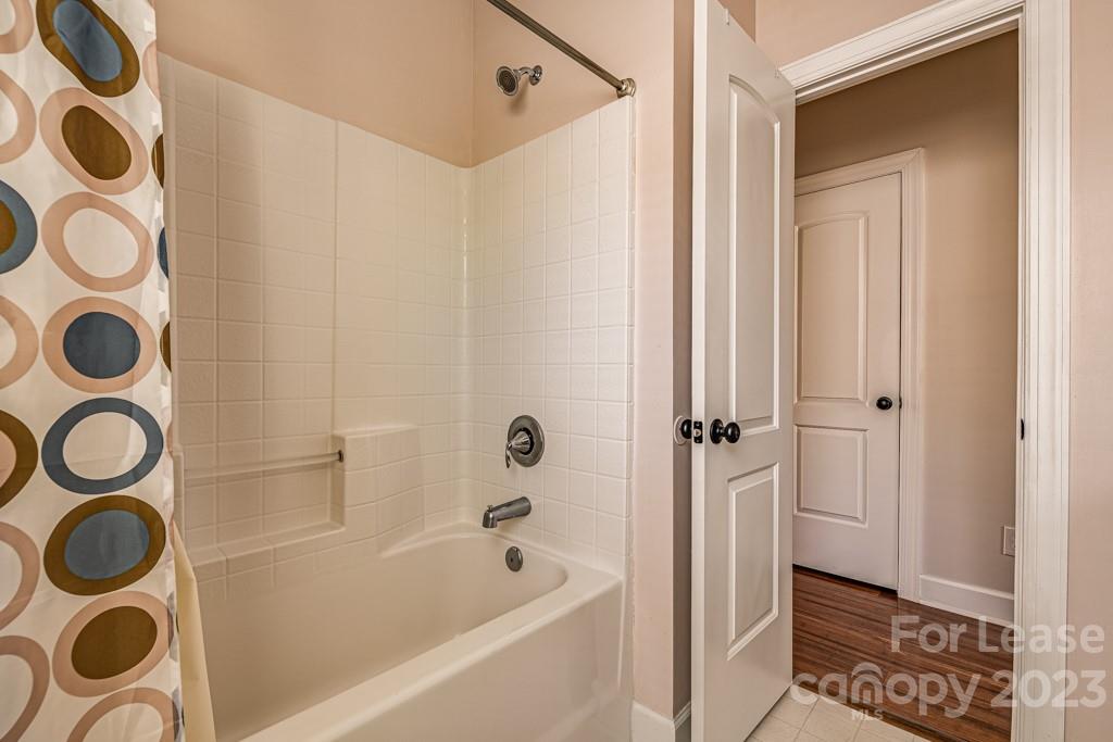Avery Lake - Residential Lease