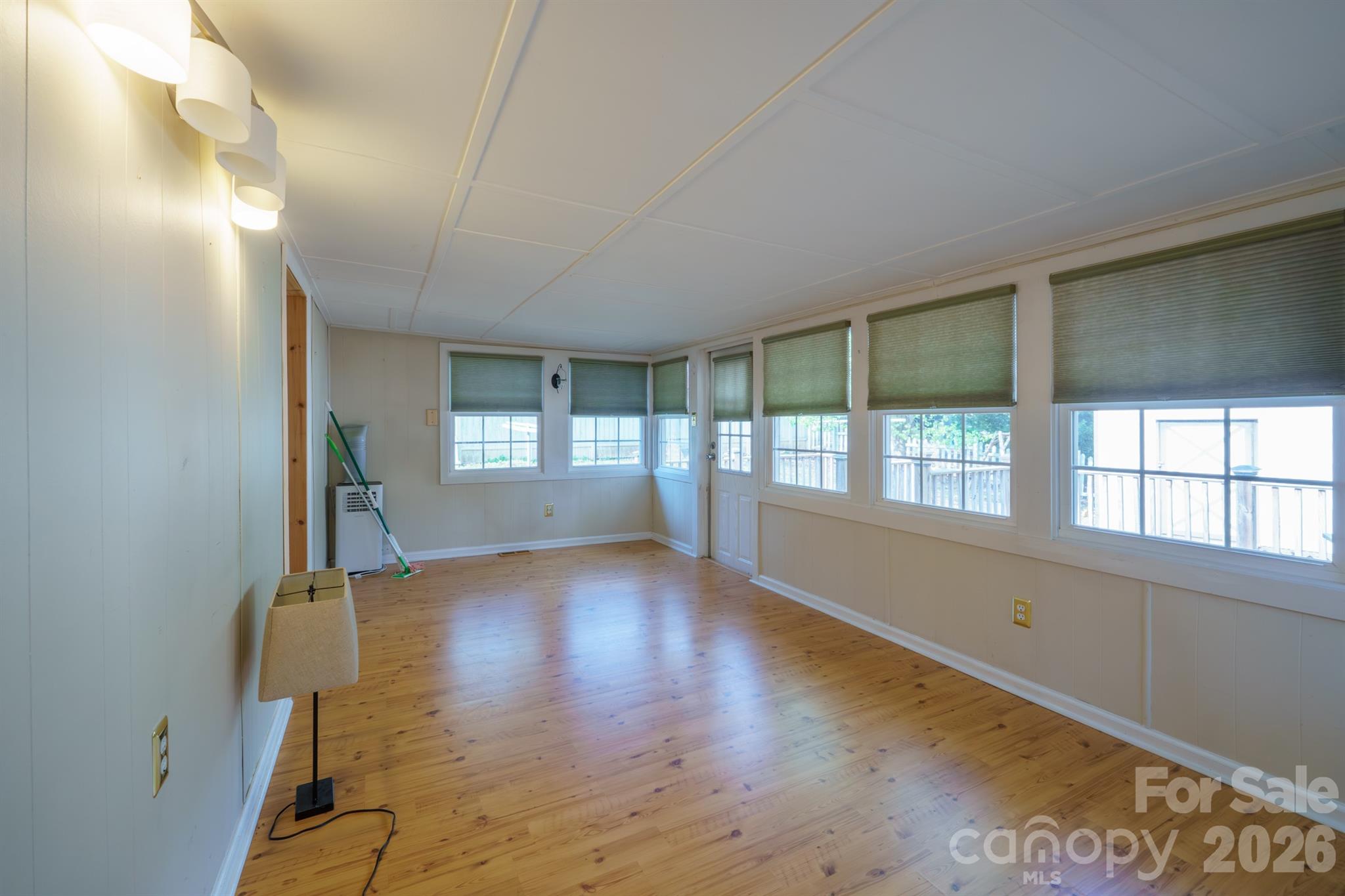 Summertree - Residential