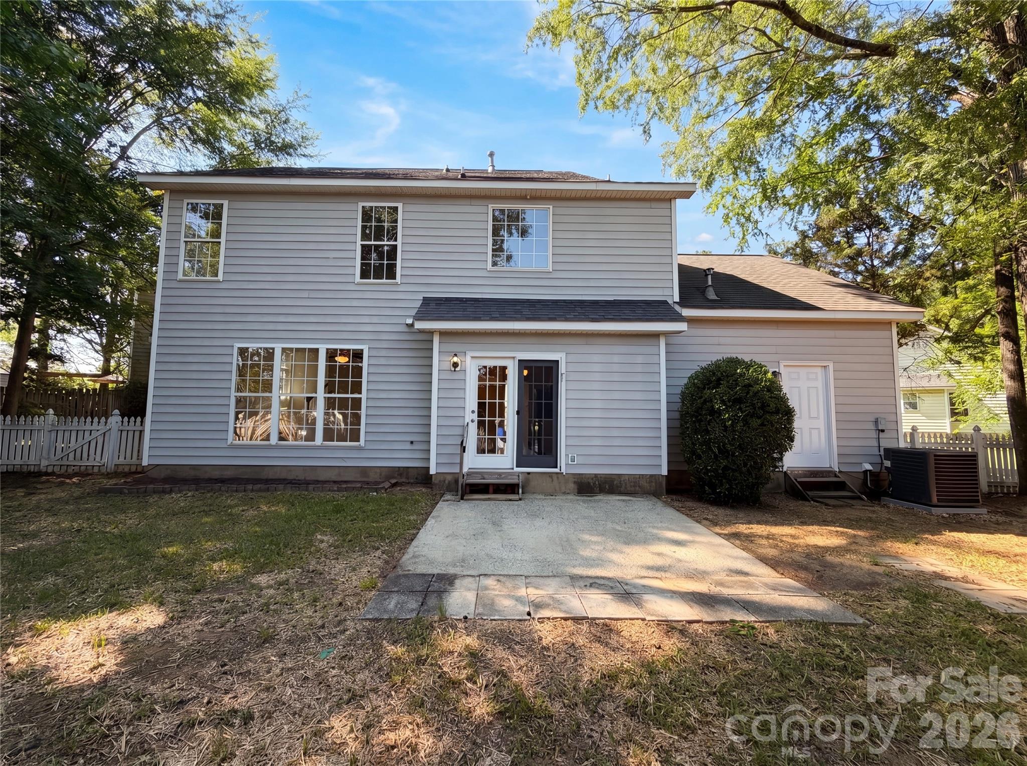 Lake Park - Residential