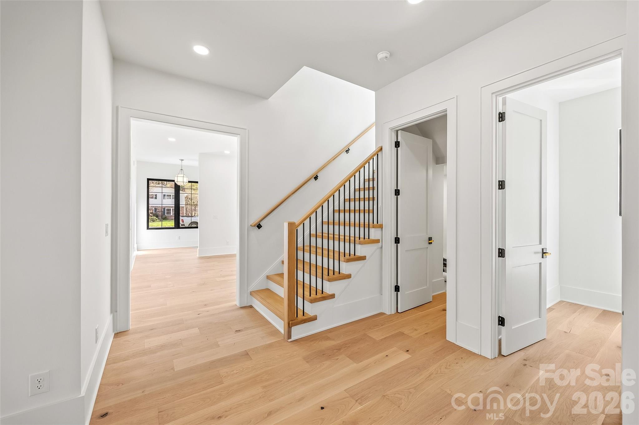 Crown Colony - Residential