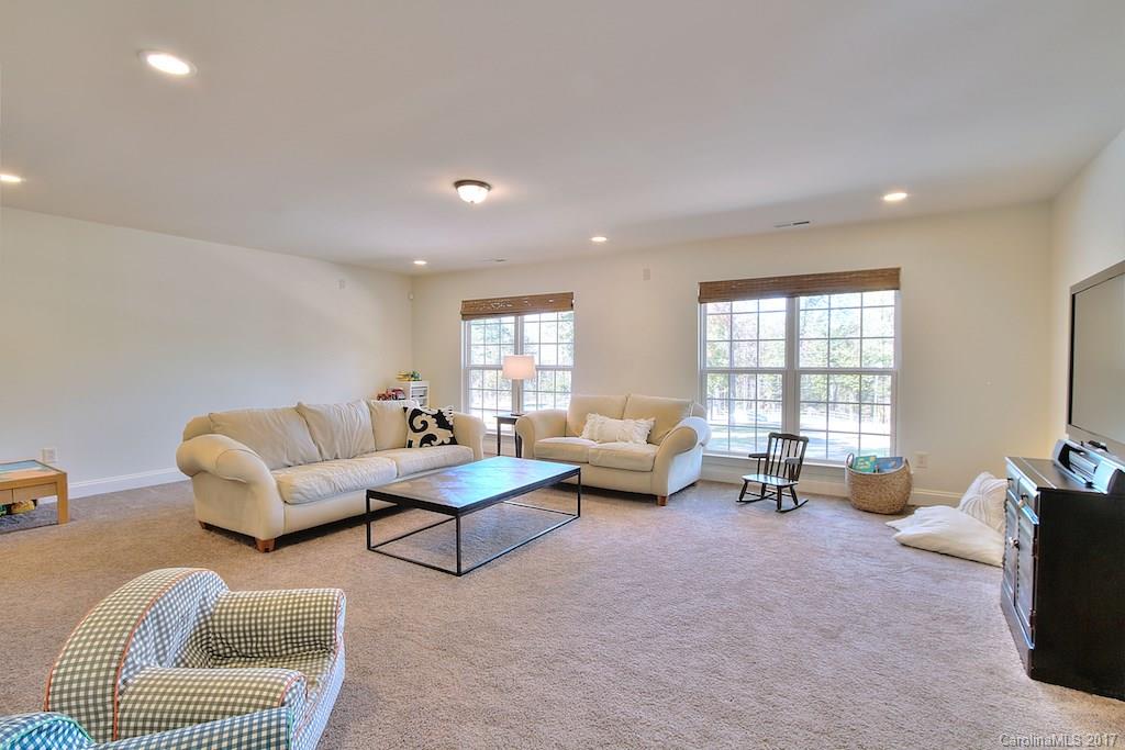 Ravenwood - Residential