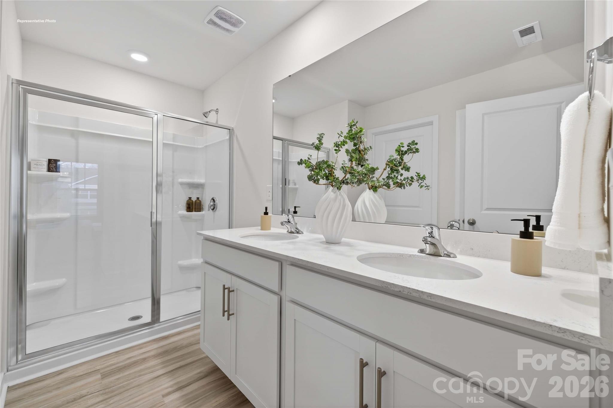 The Hamptons at Hickory - Residential