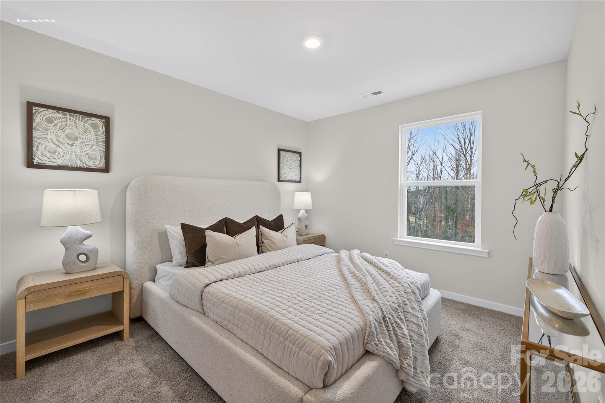 The Hamptons at Hickory - Residential