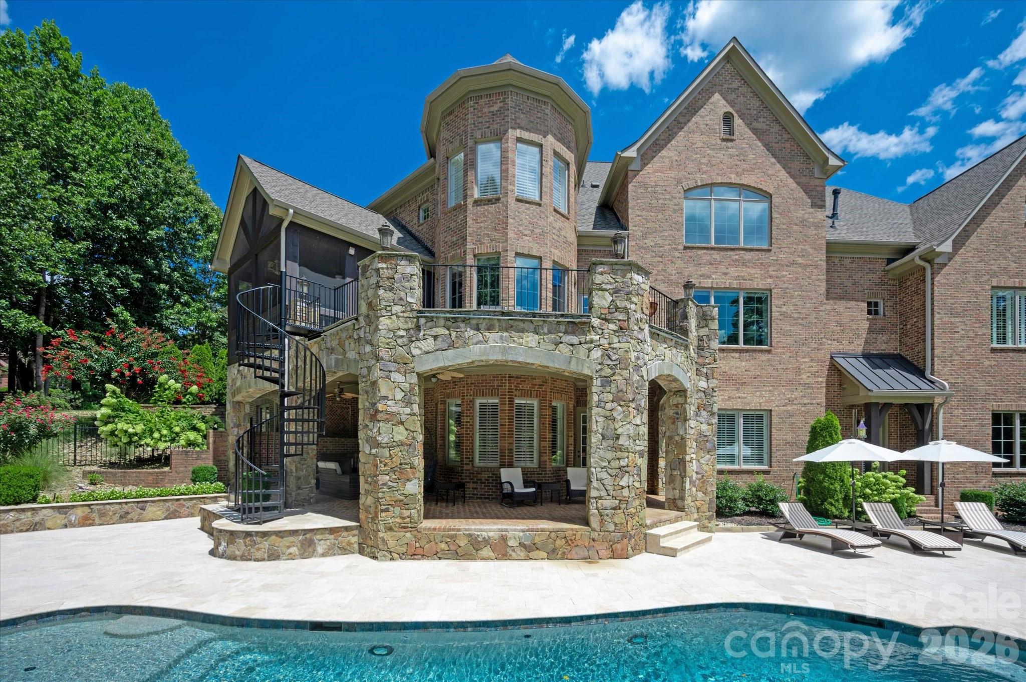Firethorne - Residential