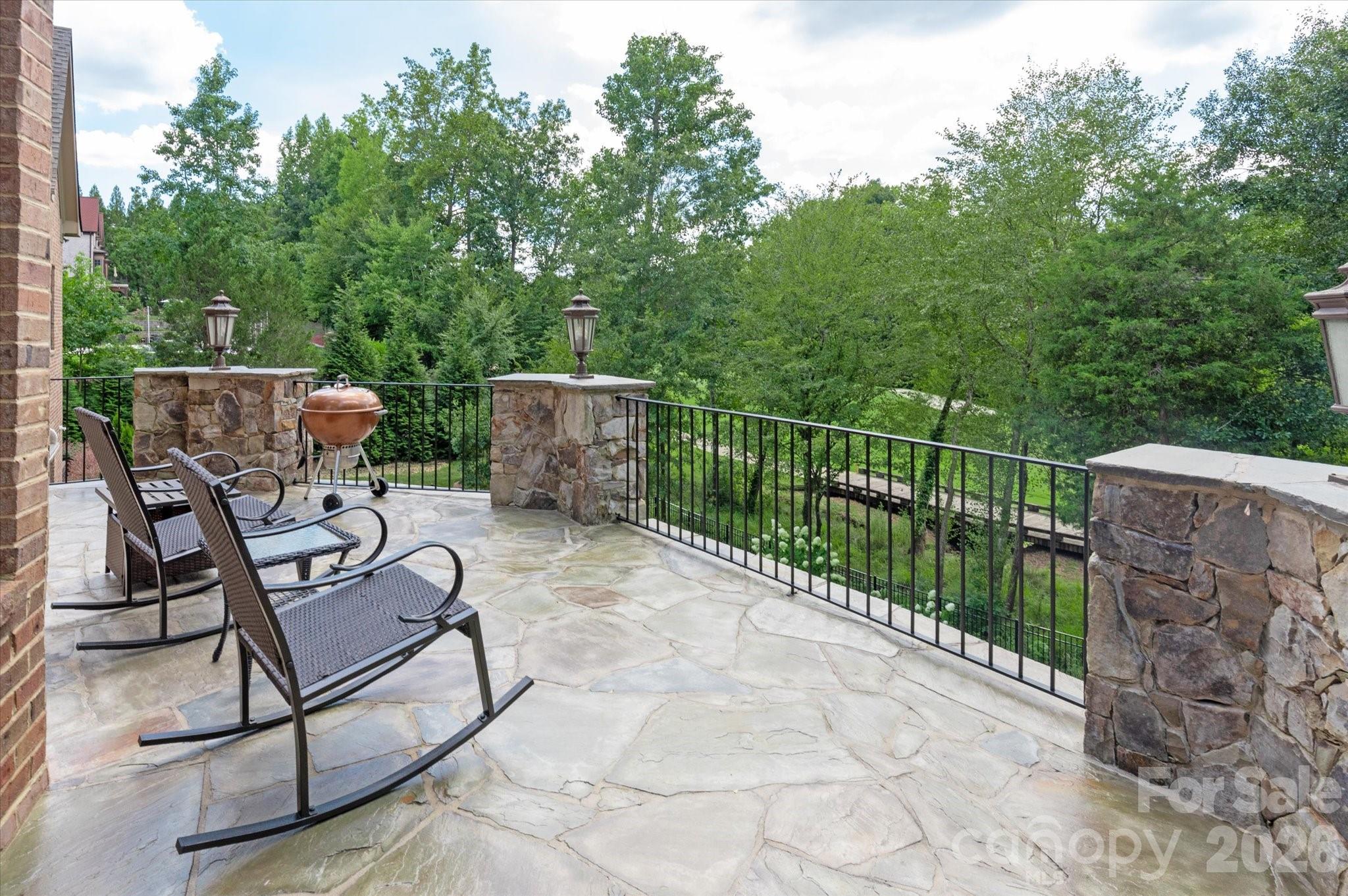 Firethorne - Residential