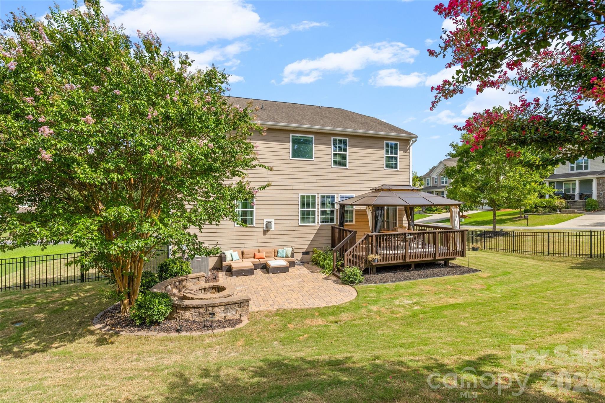 Southern Trace - Residential
