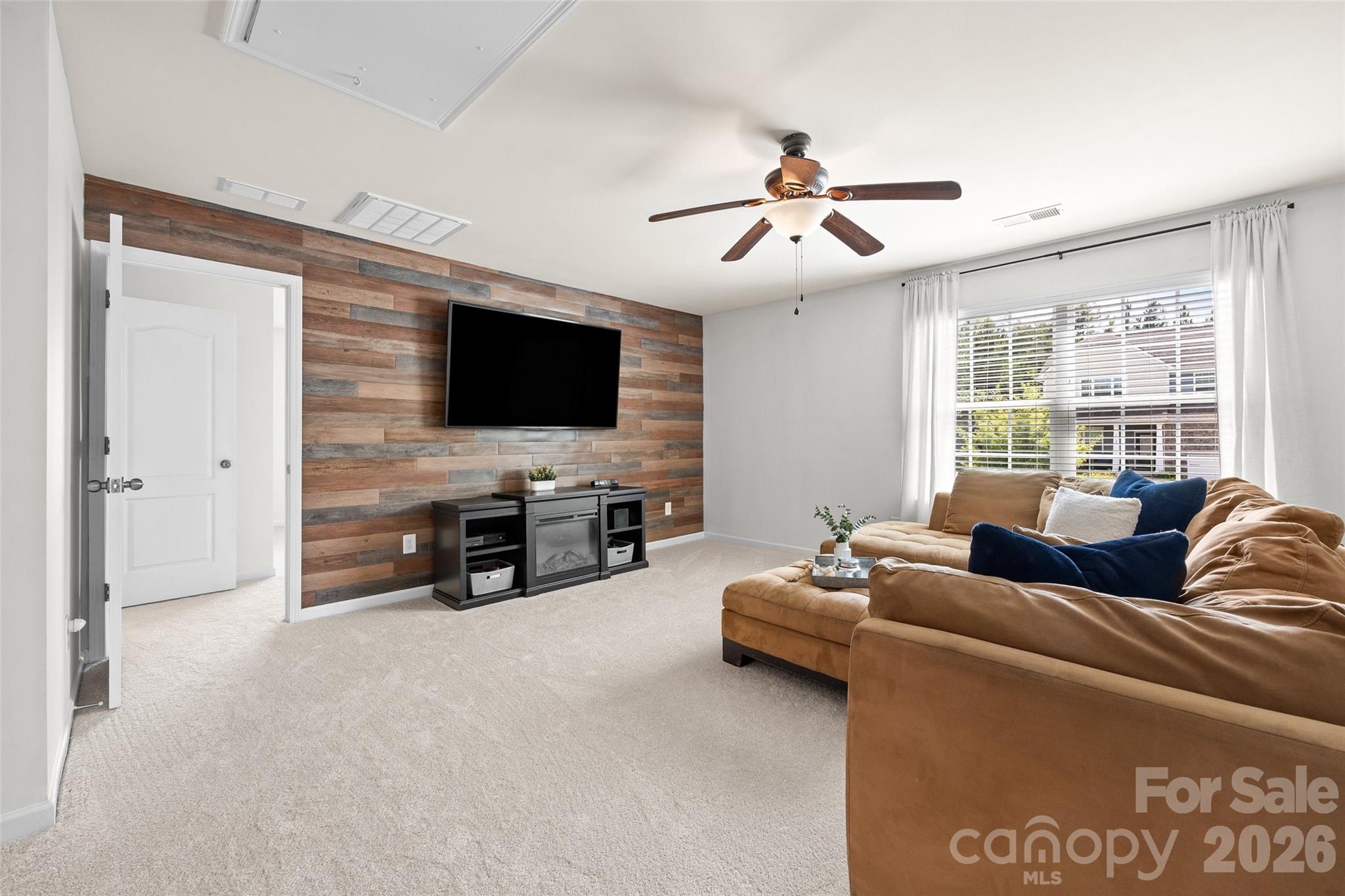 Southern Trace - Residential