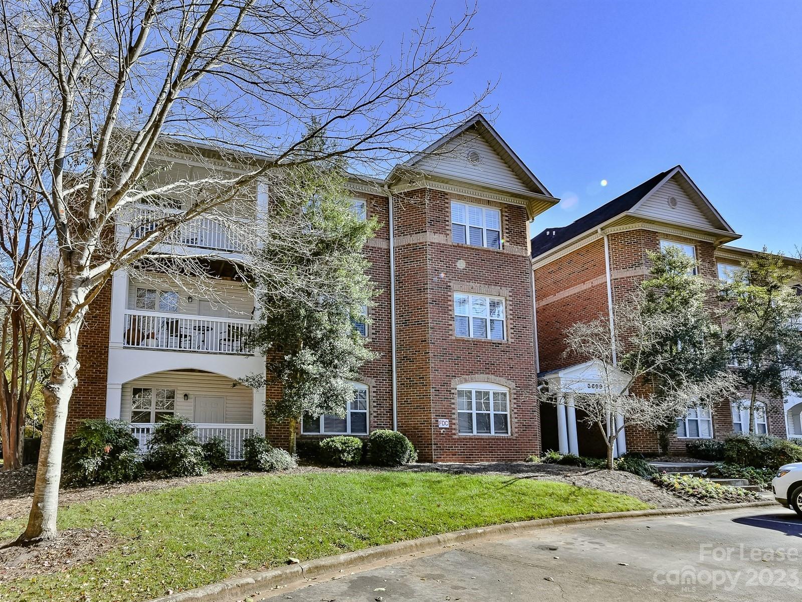 Welcome home to this delightful first-floor condo, ideally situated within walking distance to SouthPark Mall, offering the perfect blend of convenience and luxury living. Immerse yourself in a vibrant neighborhood with an abundance of dining and shopping options just steps away.

Location, location, location! Perfectly positioned within walking distance to SouthPark Mall, this condo is a haven for those who appreciate the convenience of nearby amenities.

Interior Highlights: From the Flooring, the Kitchen to the Updated Appliances: Enjoy the modern touch of updated flooring and a sleek kitchen with granite counter tops, white tile backsplash, modern white 36 inch cabinets and stainless steel appliances that help create a stylish and inviting atmosphere throughout the home. Washer and Dryer also included!

Don't miss this opportunity to enjoy luxury at home in the SouthPark area of South Charlotte!