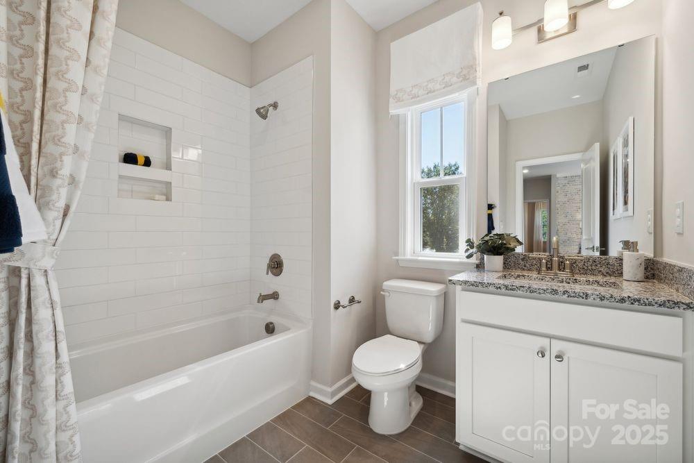 River Falls - Residential