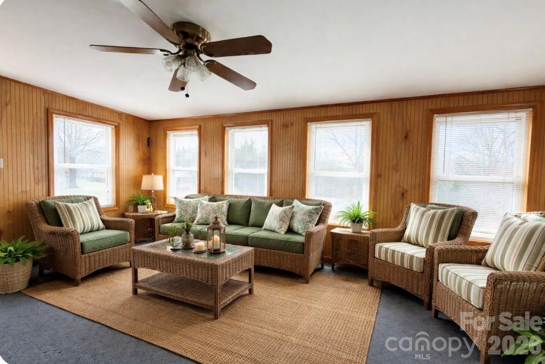 Shady Oaks - Residential