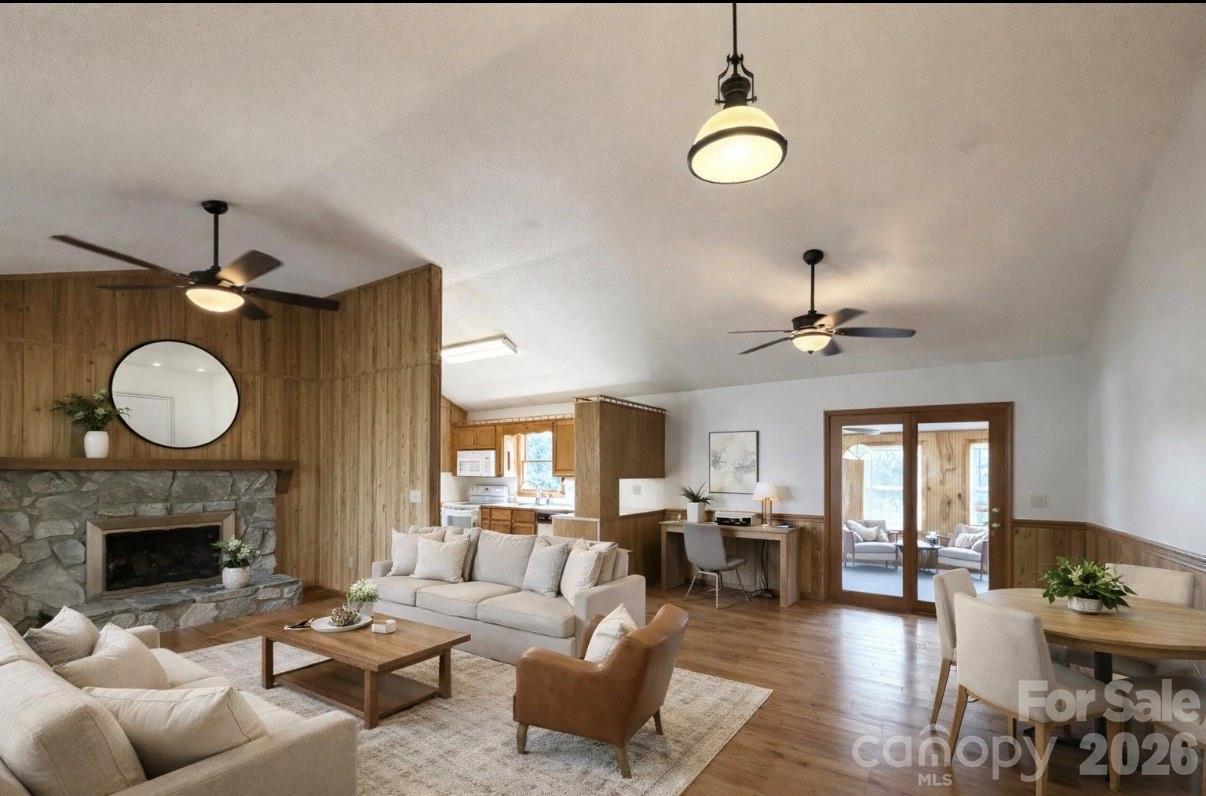 Shady Oaks - Residential