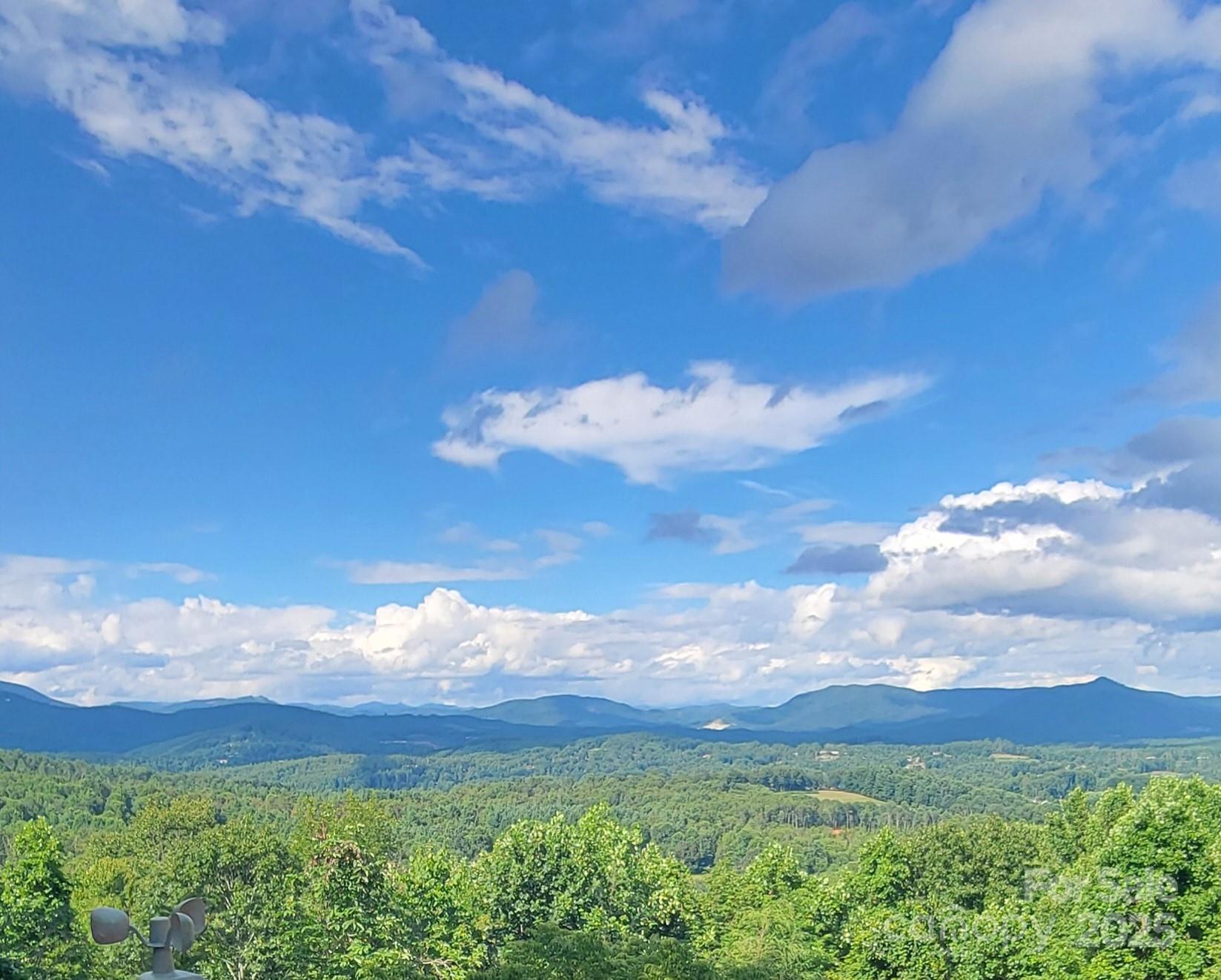 Laurel Hills - Land