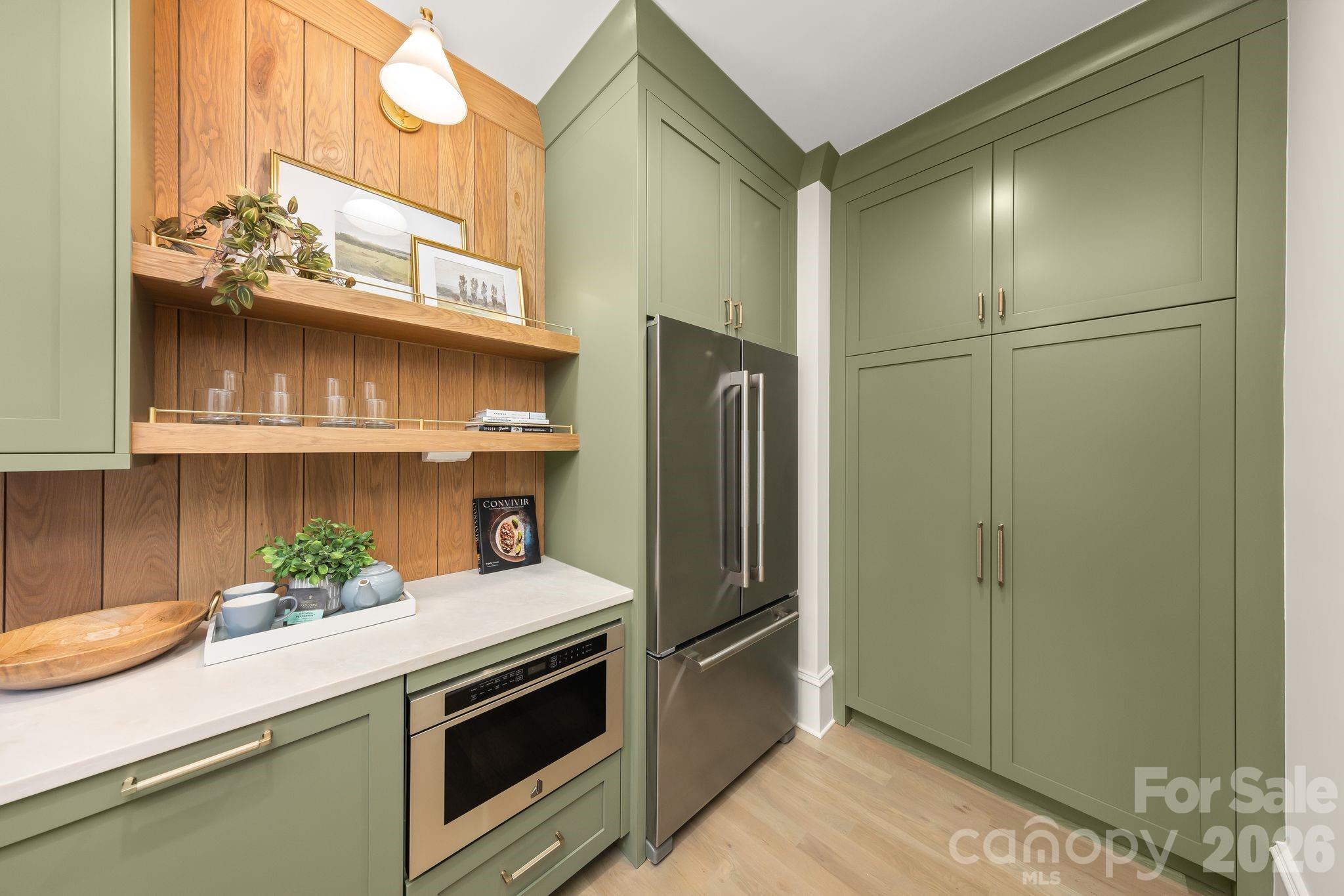 Lansdowne - Residential
