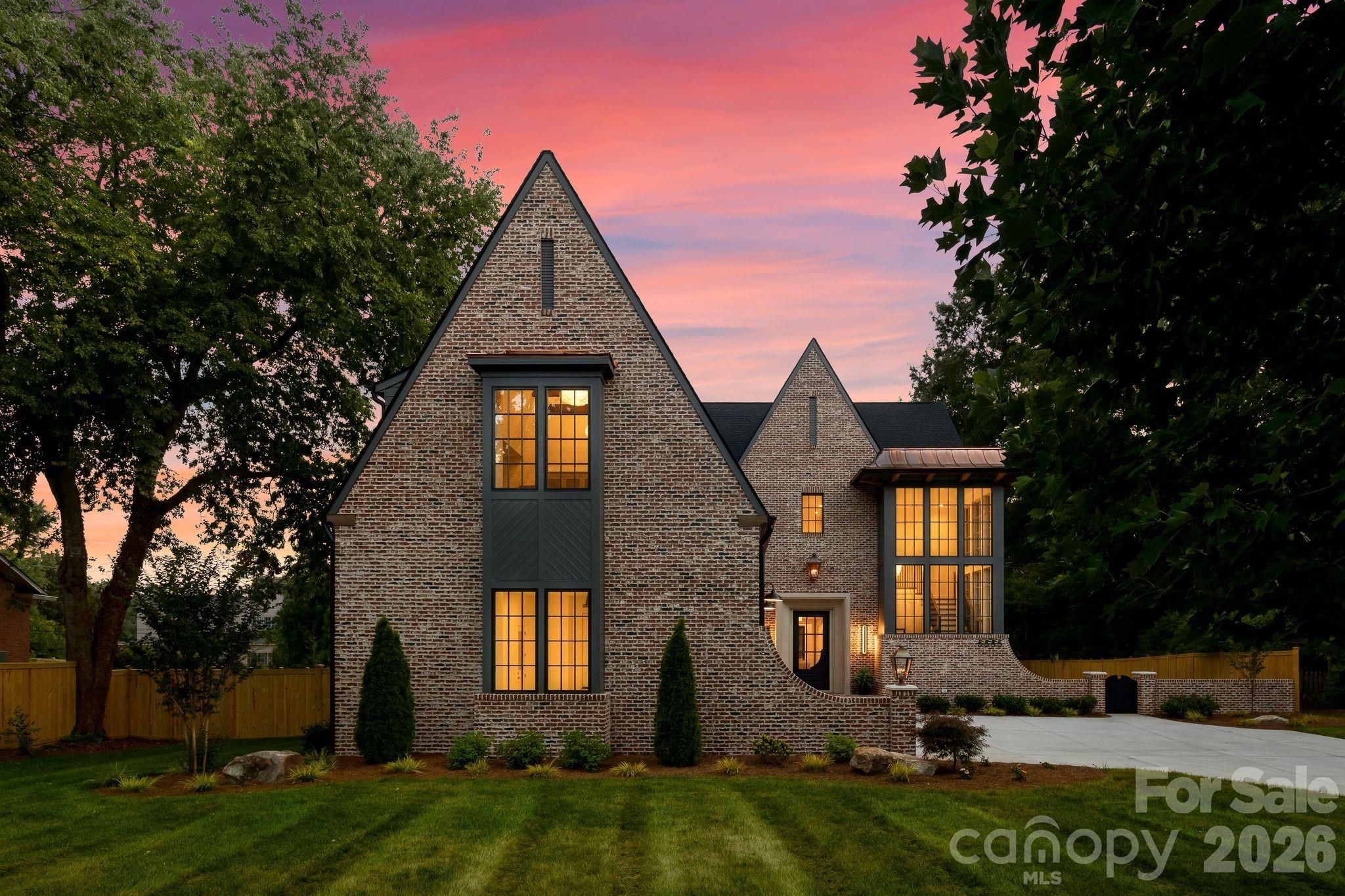 Lansdowne - Residential