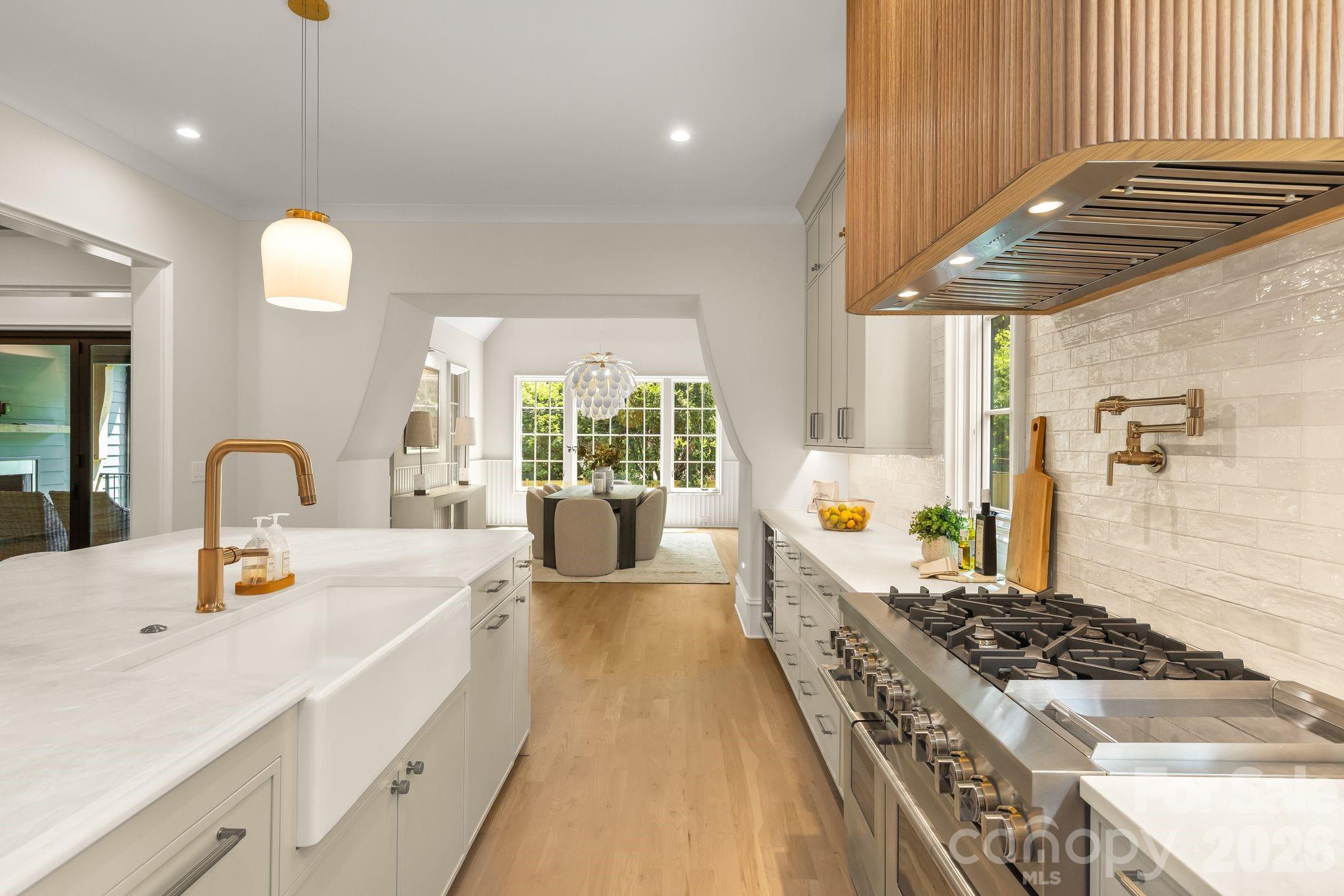 Lansdowne - Residential