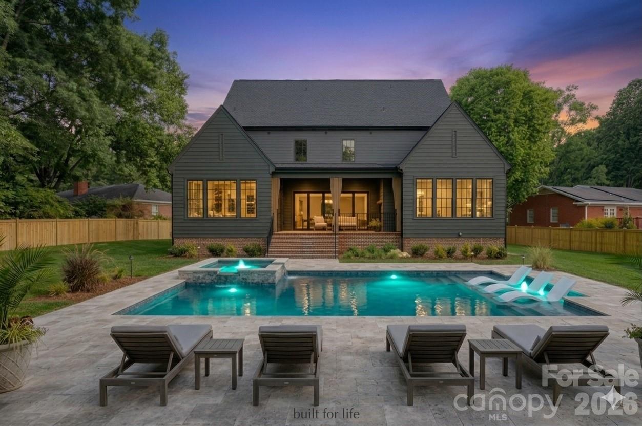 Lansdowne - Residential