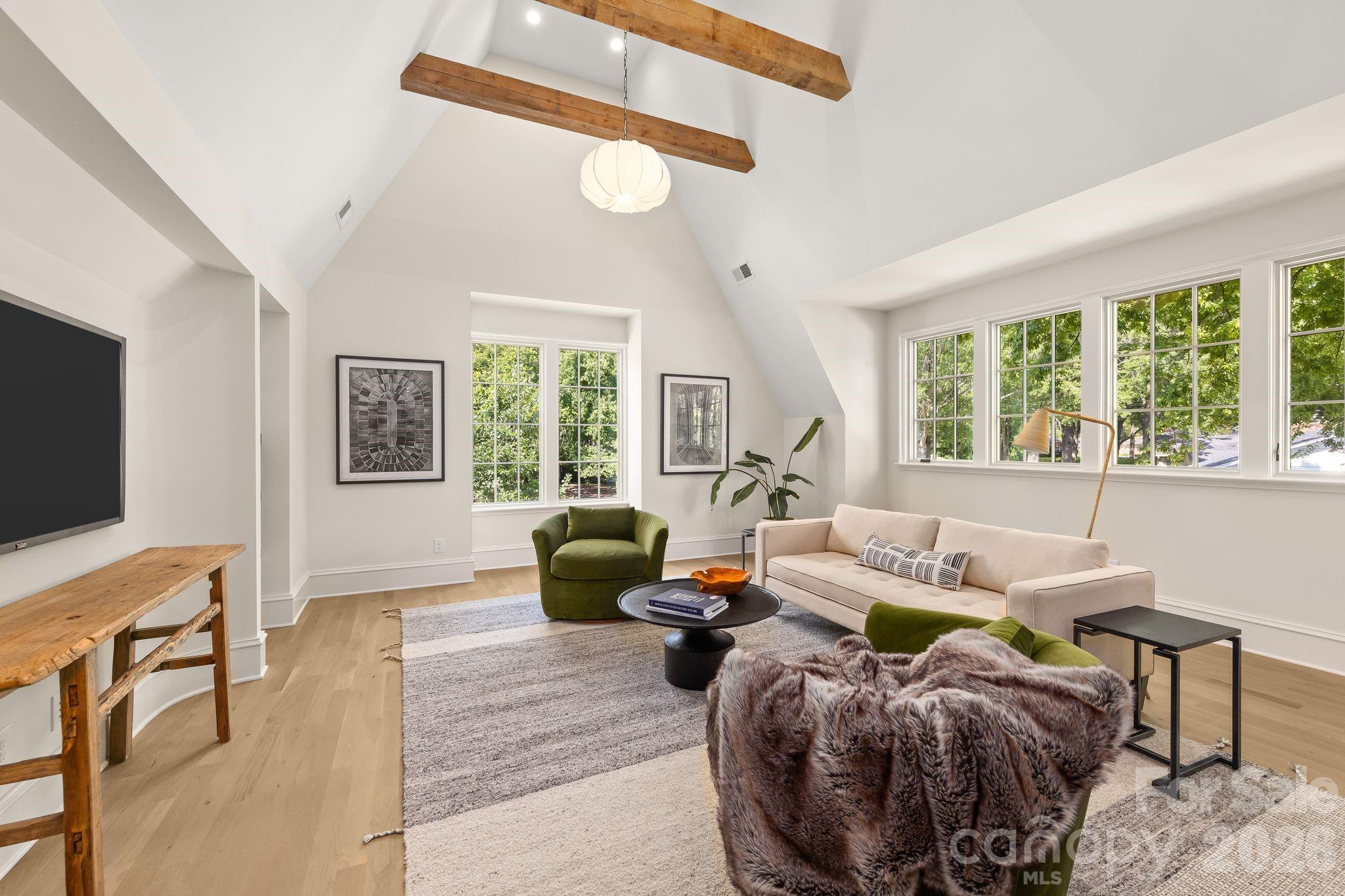 Lansdowne - Residential