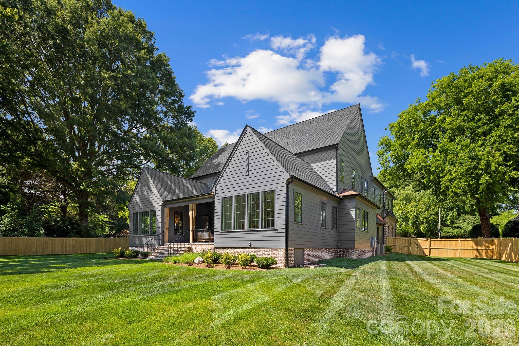 Lansdowne - Residential