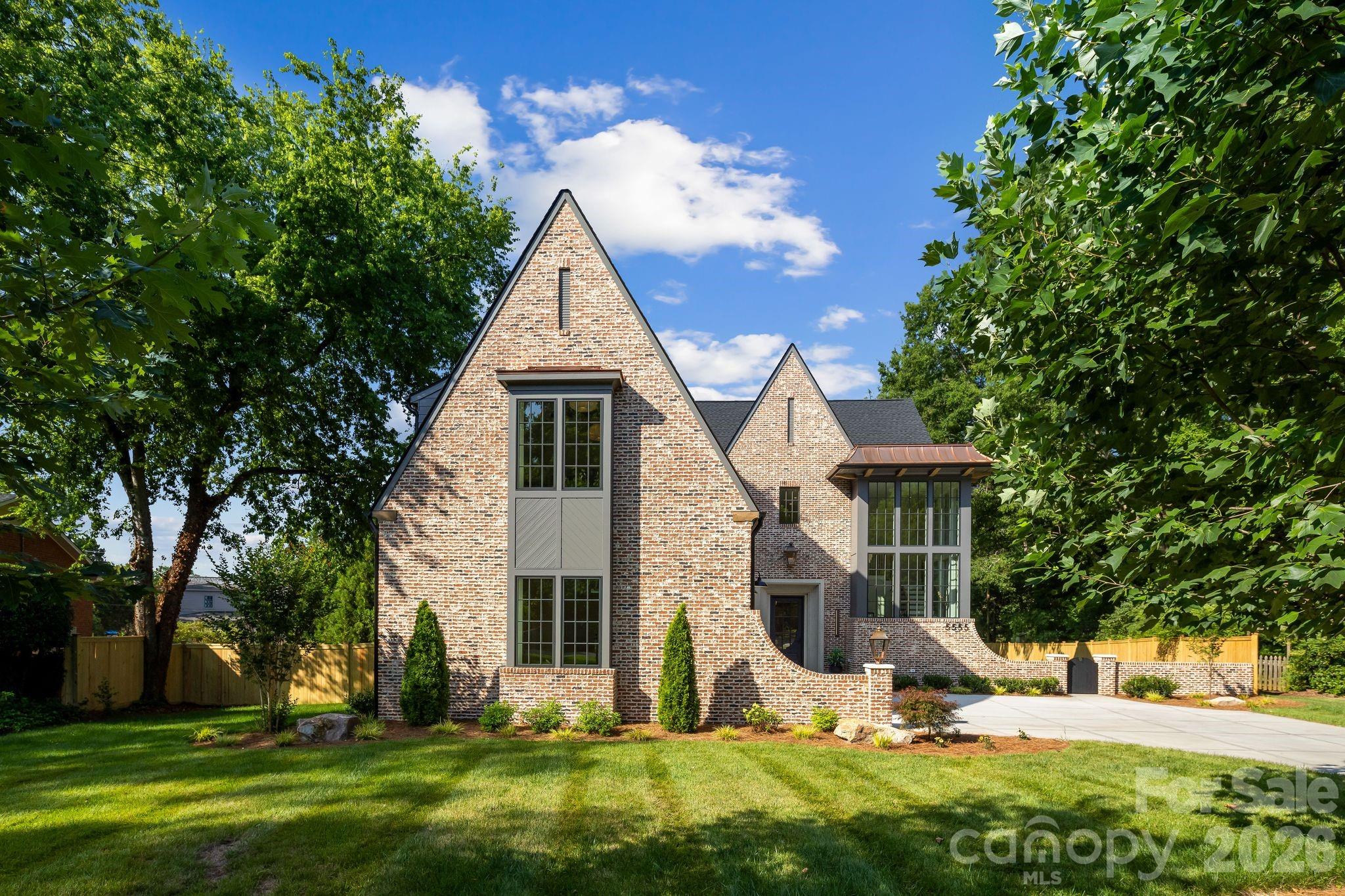 Lansdowne - Residential