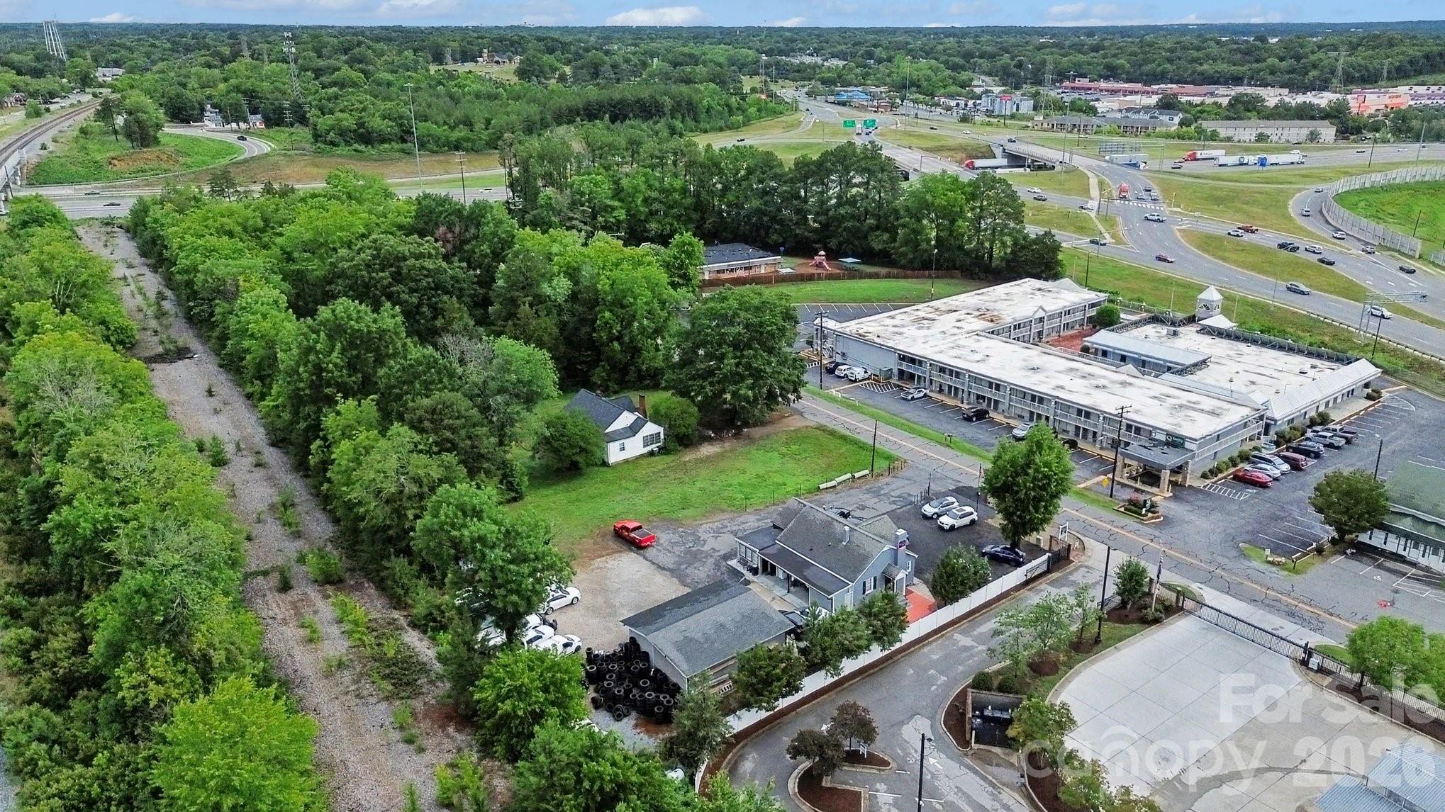 Commercial building lot located within the city of Concord. Conveniently situated near I-85, Atrium Health, downtown Concord, and a variety of shopping and dining options.