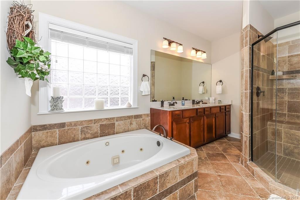 Waterford Glen - Residential