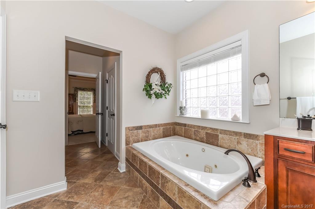 Waterford Glen - Residential