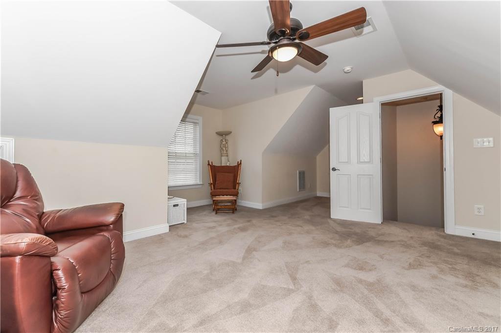 Waterford Glen - Residential