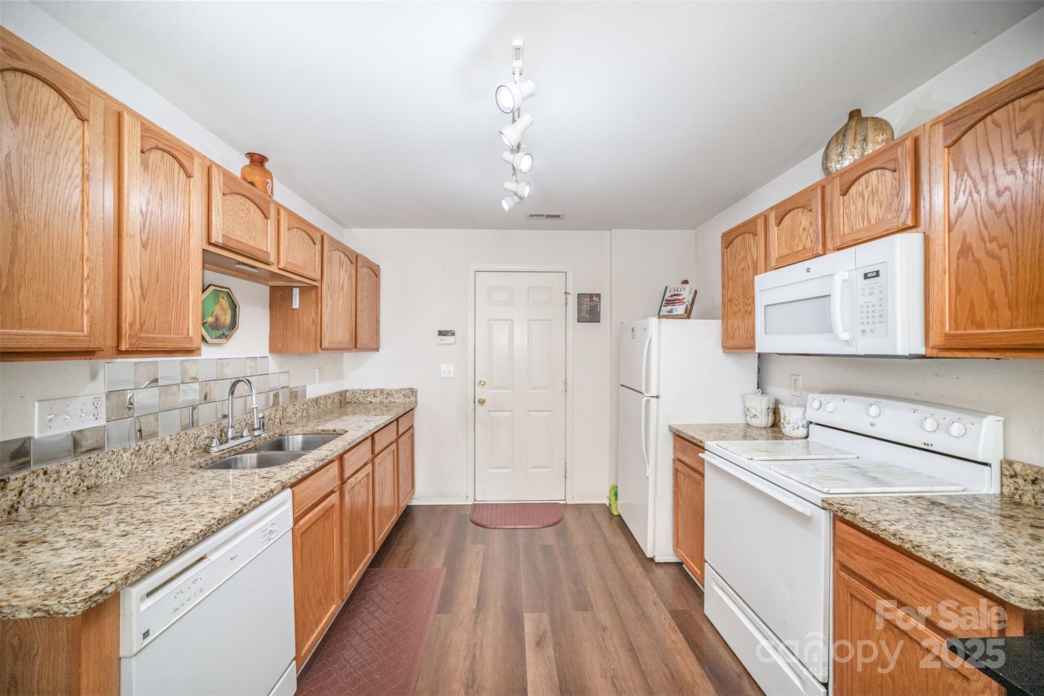 Mcintyre - Residential