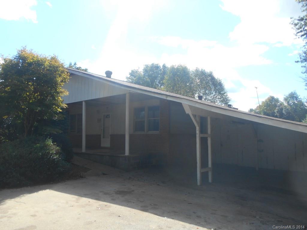 Large brick 3 bedroom home located close to Rock Hill High!  1.6 acres with a barn great for horse lovers!  This is a Fannie Mae Home Path property.
