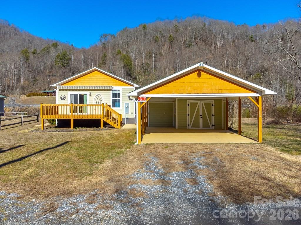 Tuckasegee River Landing - Residential