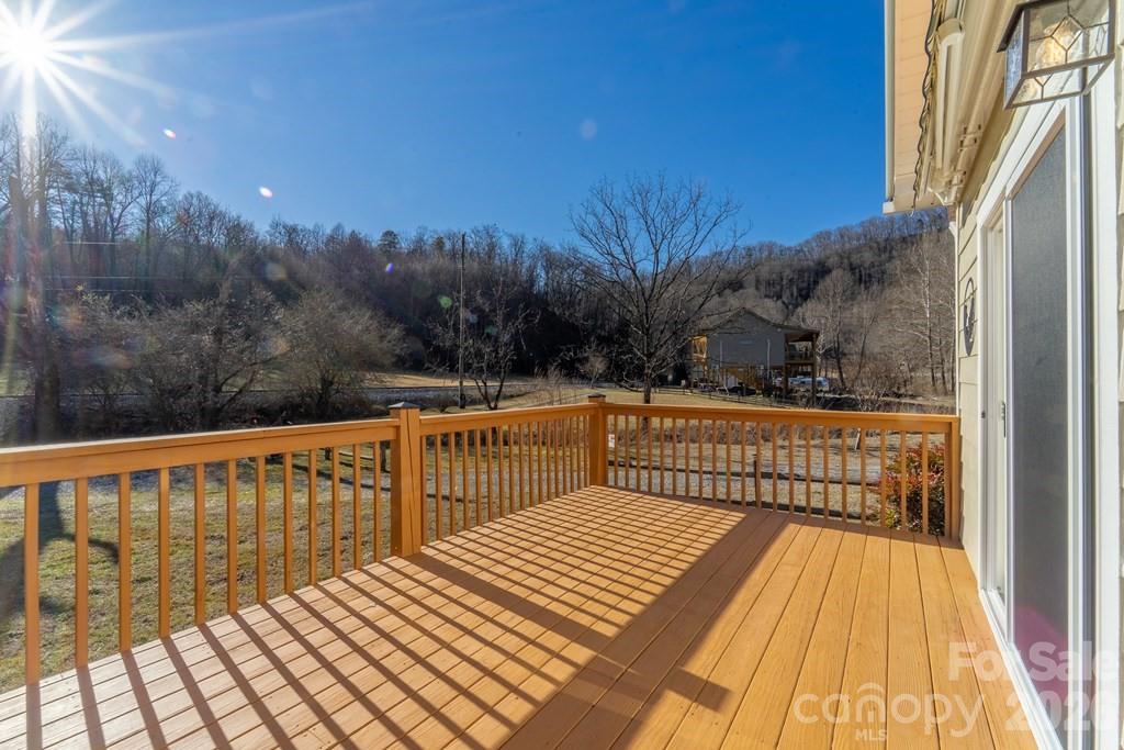 Tuckasegee River Landing - Residential