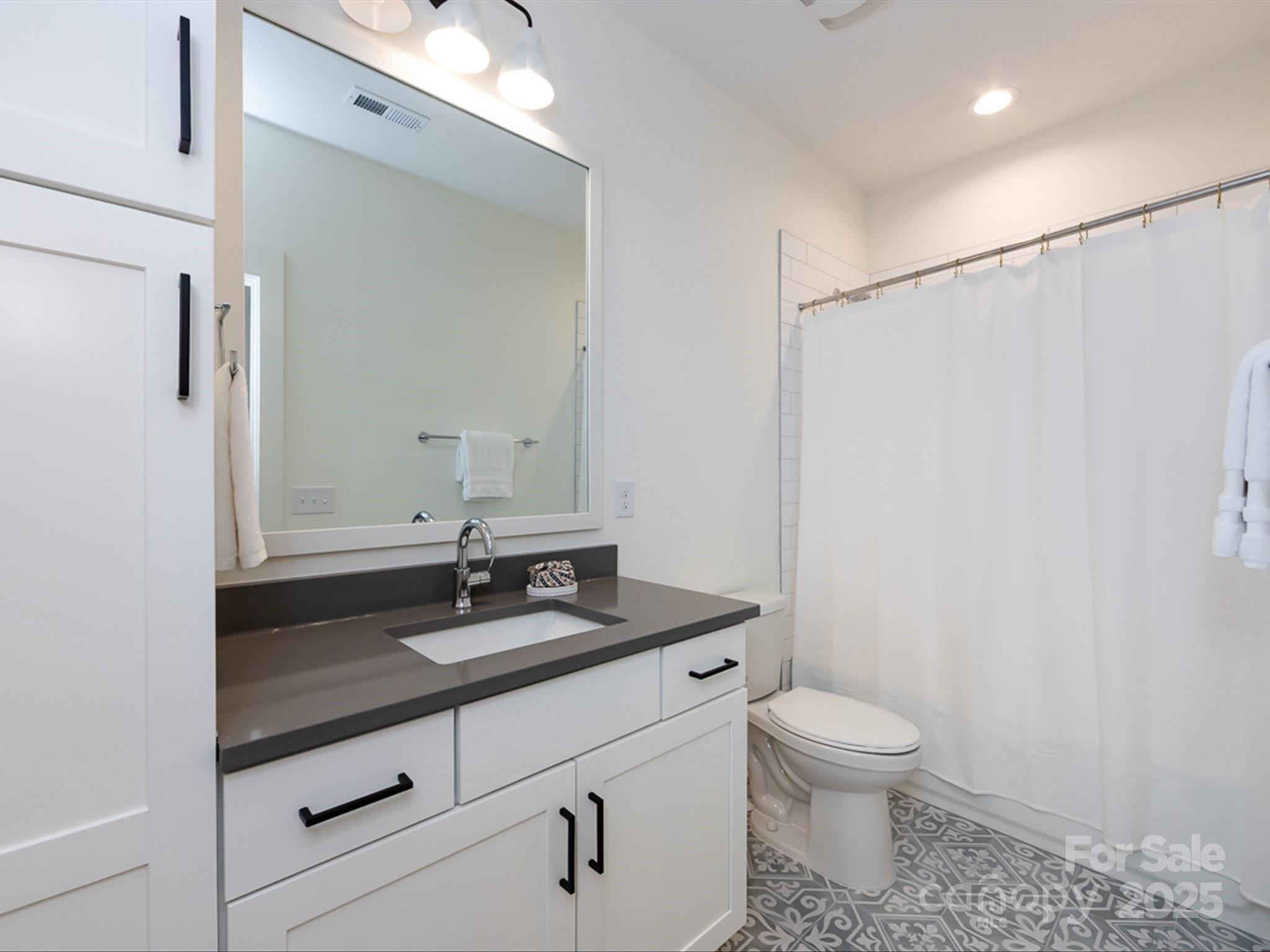 Elizabeth - Residential