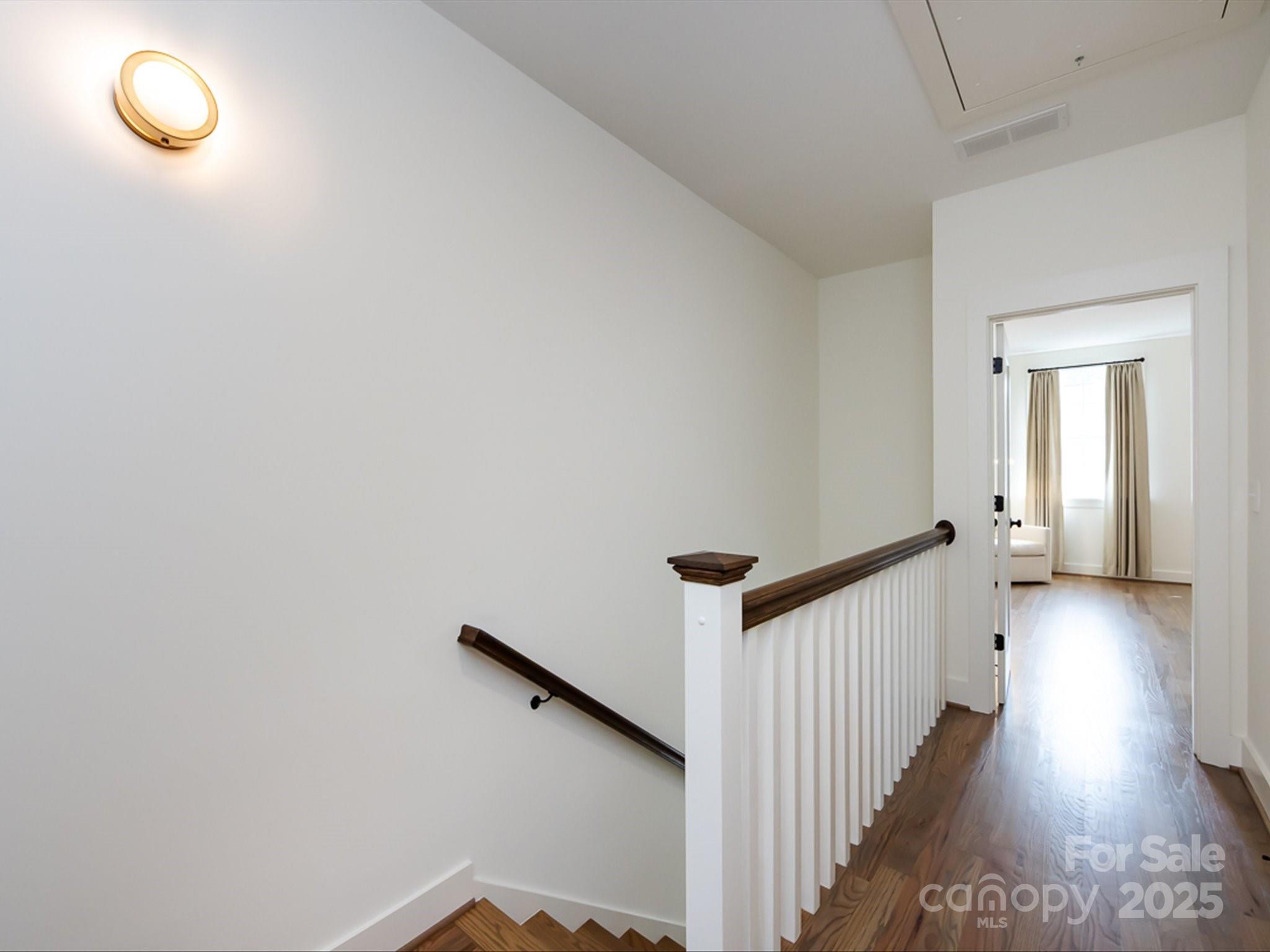 Elizabeth - Residential