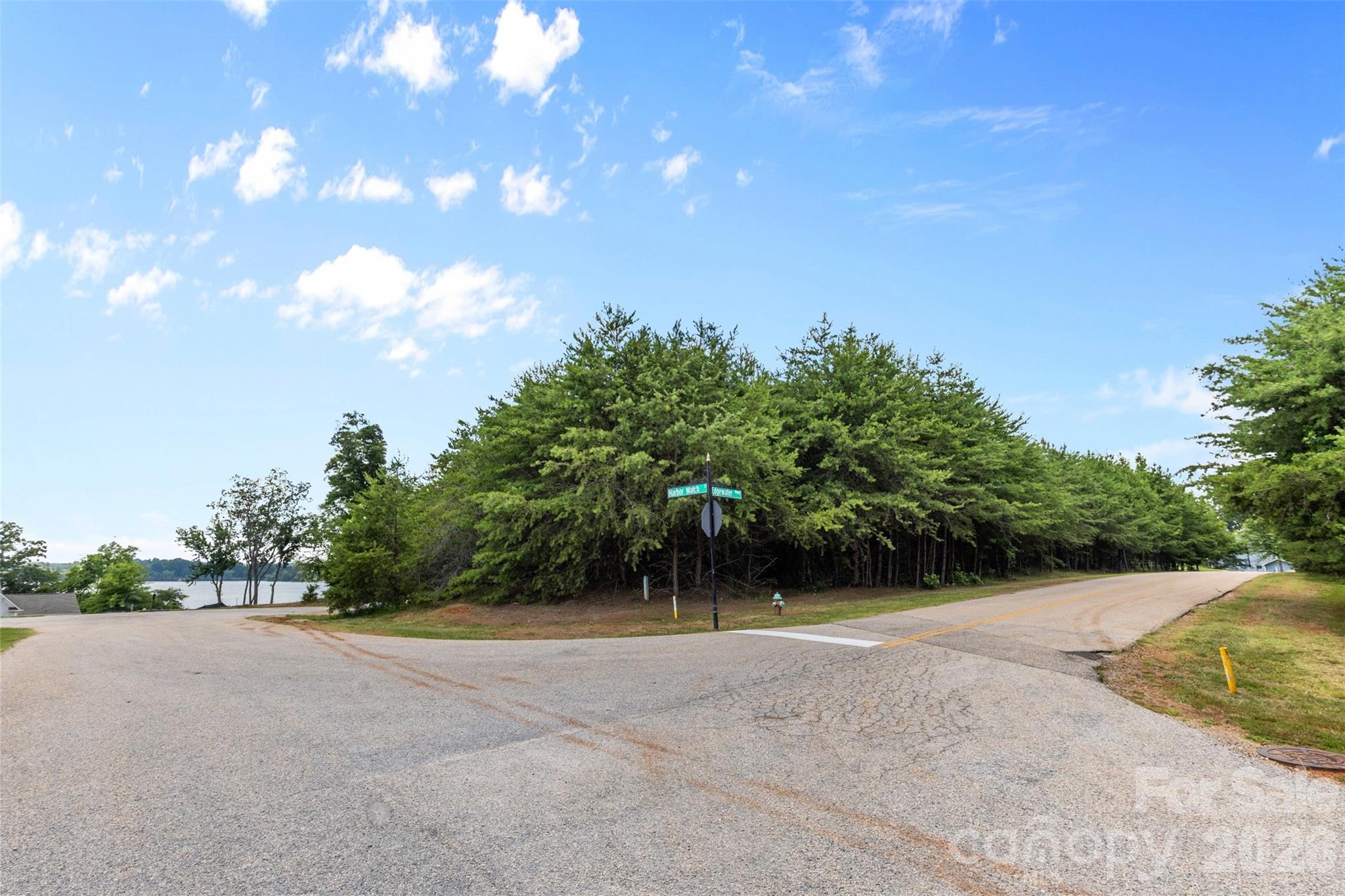 Edgewater - Land