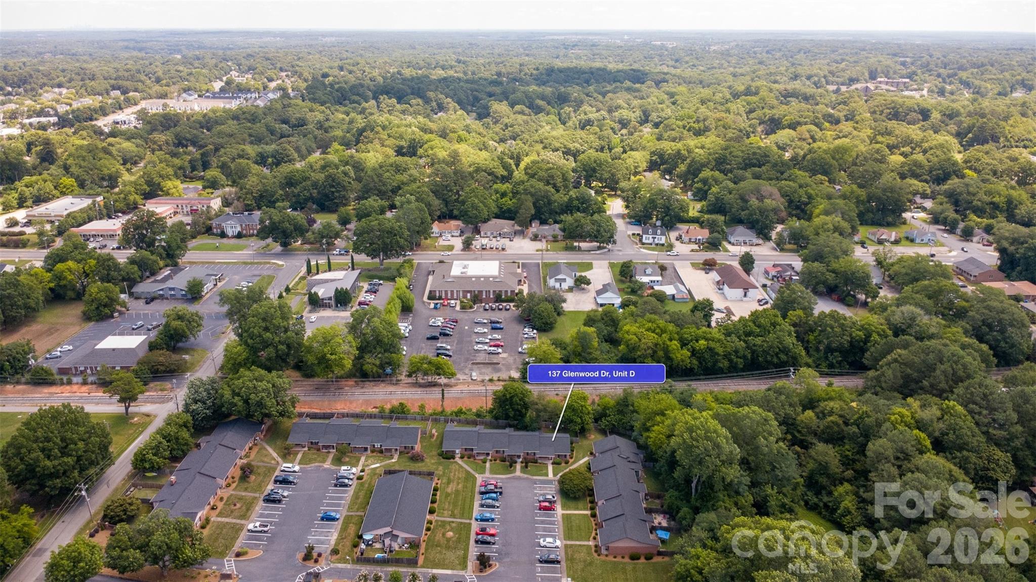 Parkwood Villas - Residential