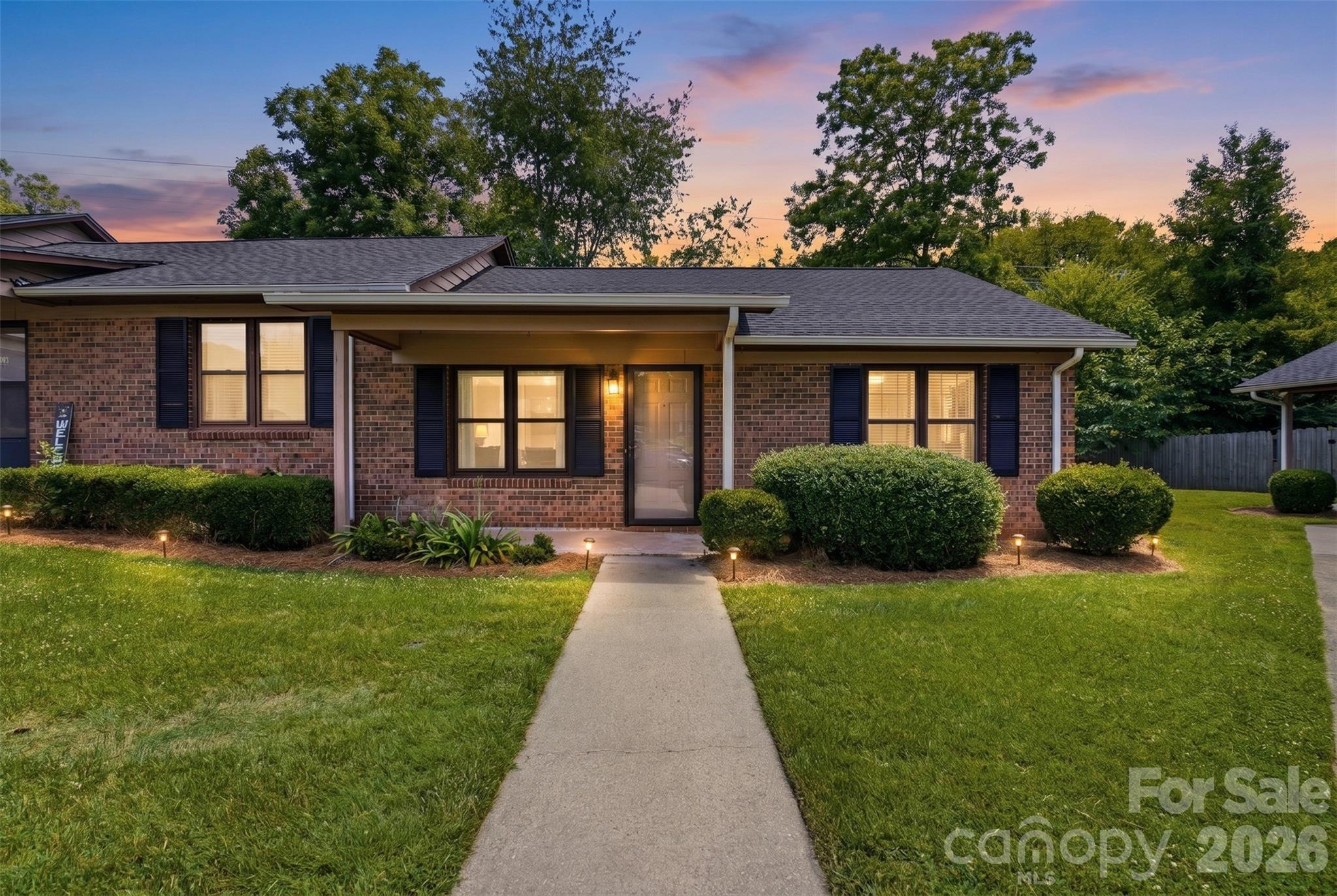 Parkwood Villas - Residential