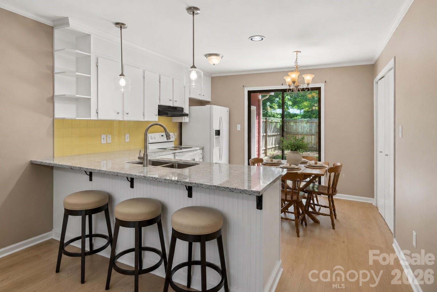 Parkwood Villas - Residential