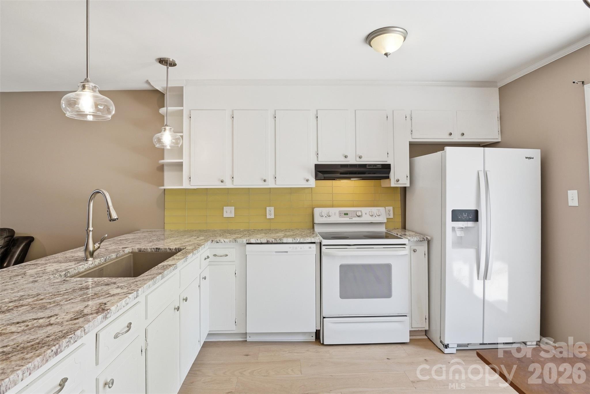 Parkwood Villas - Residential