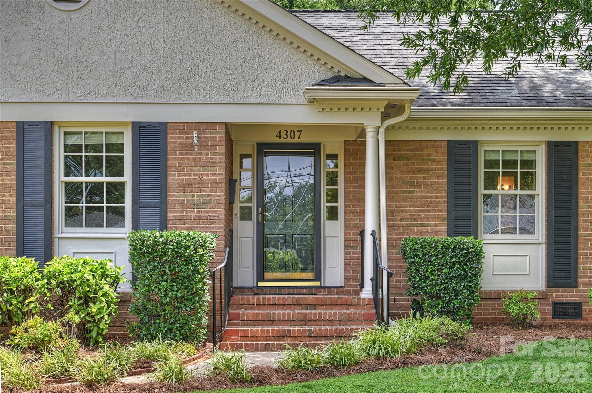 Beverly Woods - Residential