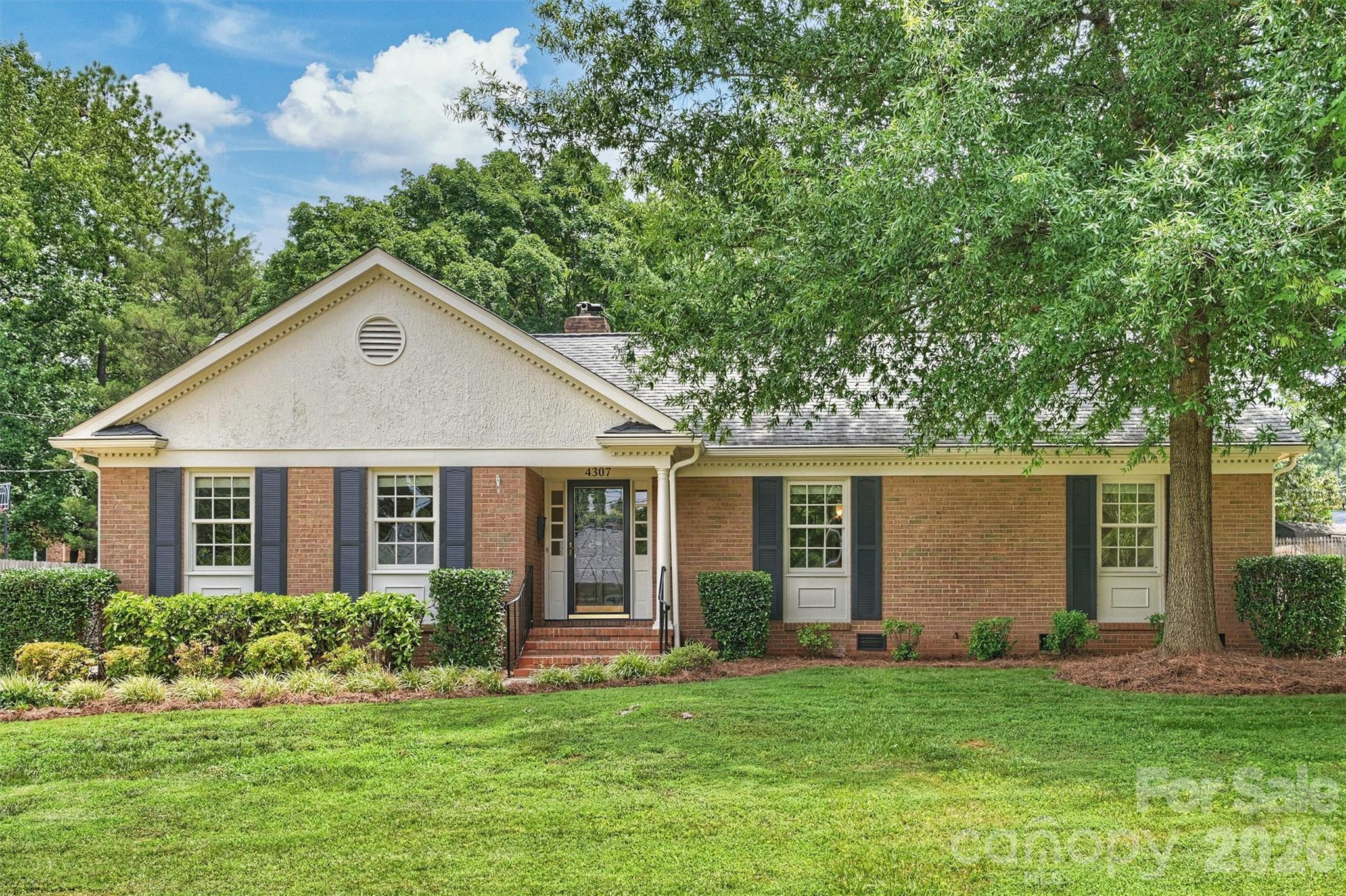 Beverly Woods - Residential