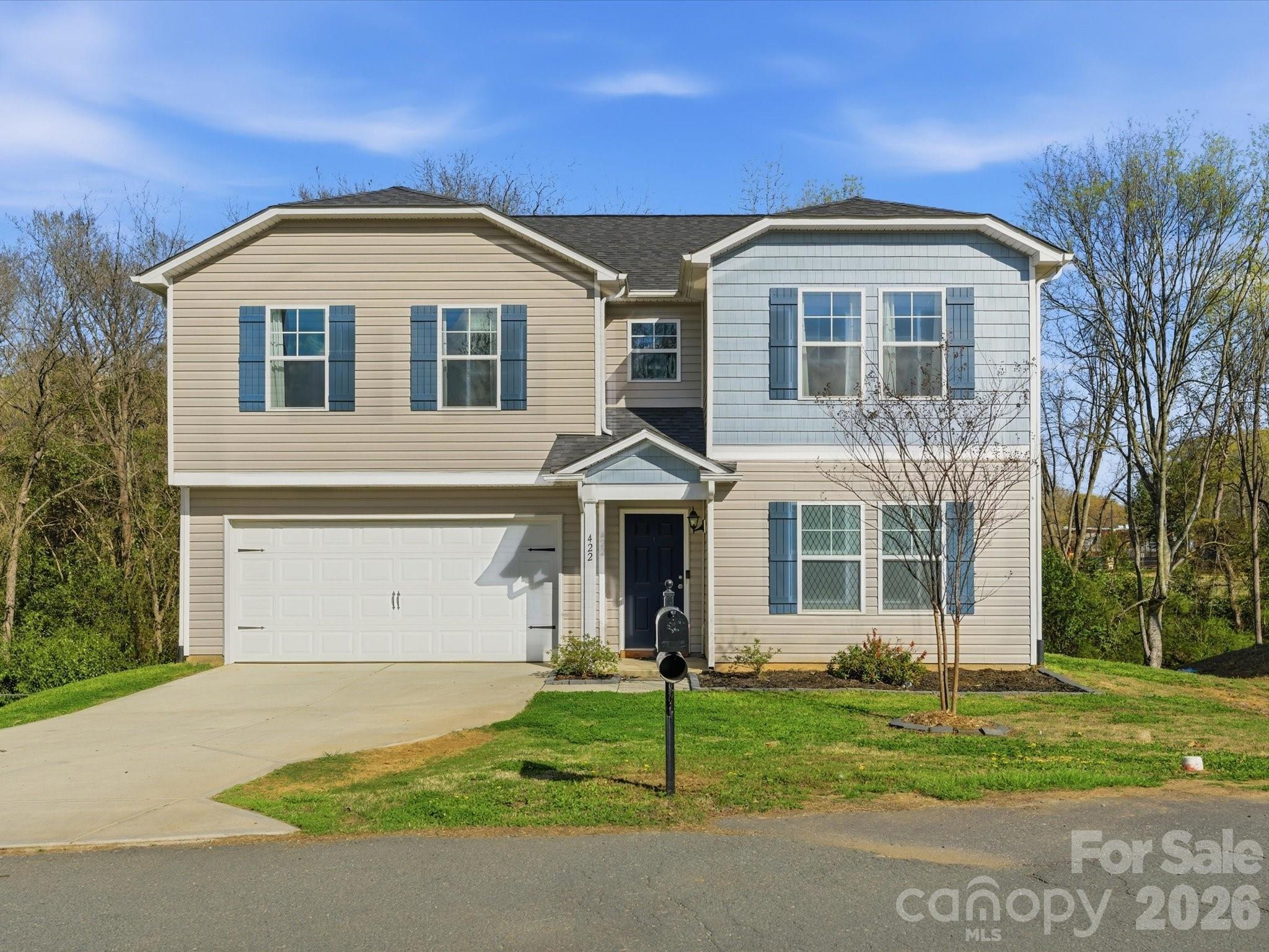 Gorgeous 5-bedroom, 3 full bath home in the beautiful city of Marshville. The open-concept living room flows seamlessly into the dining area and kitchen—perfect for hosting and entertaining. The spacious primary suite features a vaulted ceiling and a large walk-in closet, creating a relaxing retreat. The kitchen is equipped with granite countertops and plenty of cabinet space for storage.
Downstairs you’ll find a versatile bonus flex room, ideal for a home office, playroom, gym, or guest space. Enjoy comfortable living with a functional layout designed for both everyday life and entertaining.
Conveniently located near local shopping and restaurants, with easy access to the bypass for a quick commute to Charlotte. A wonderful opportunity to enjoy space, comfort, and convenience in a charming community.