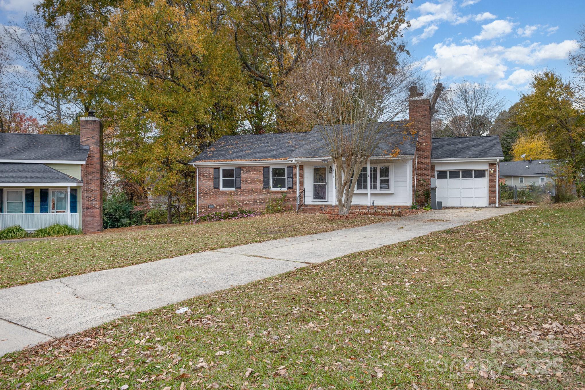 Old Oaks - Residential