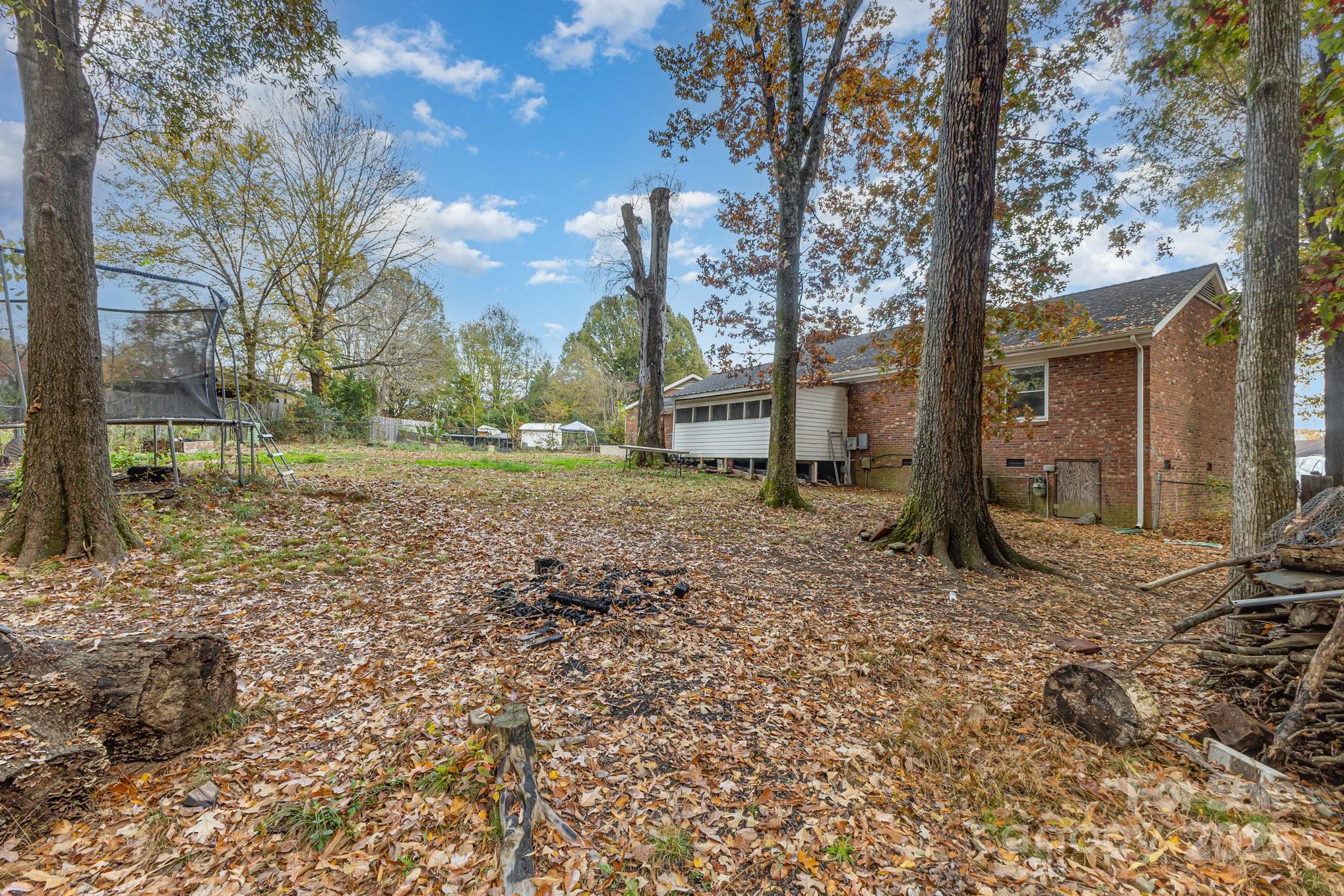 Old Oaks - Residential
