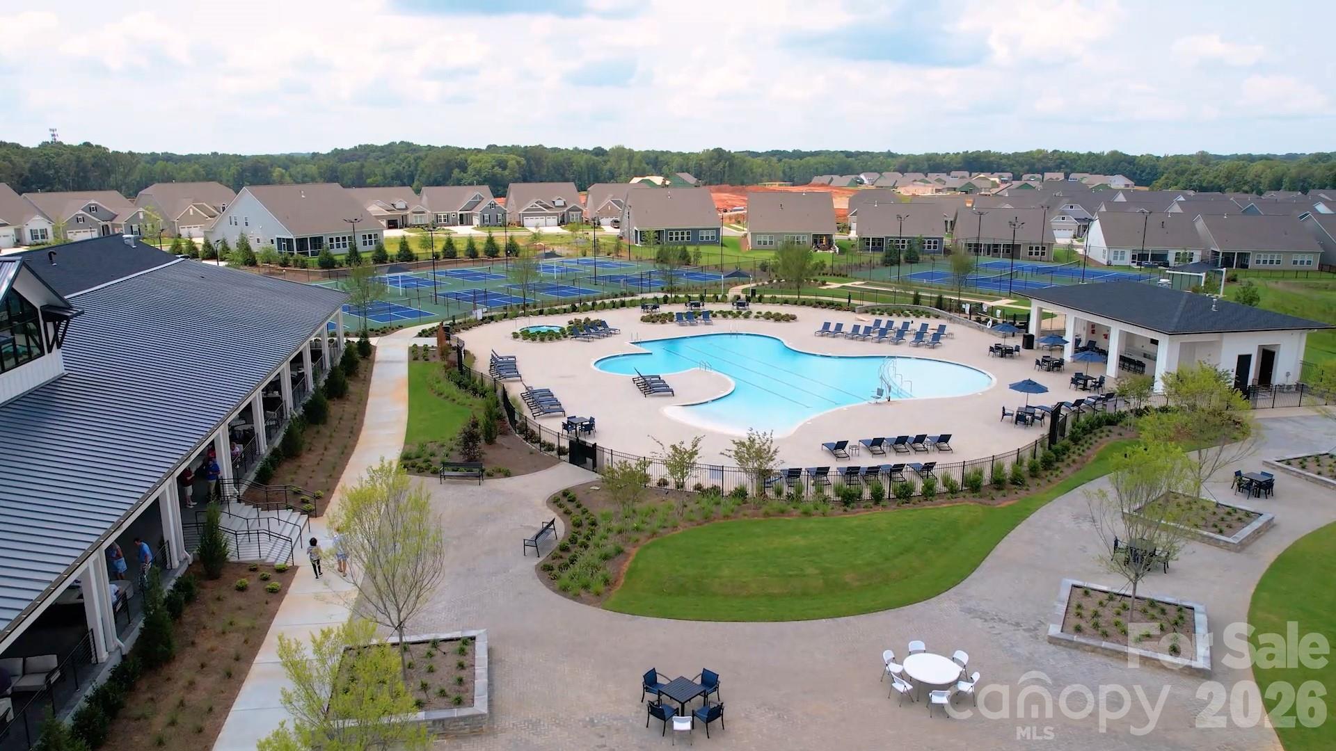 Cresswind at Wesley Chapel - Residential