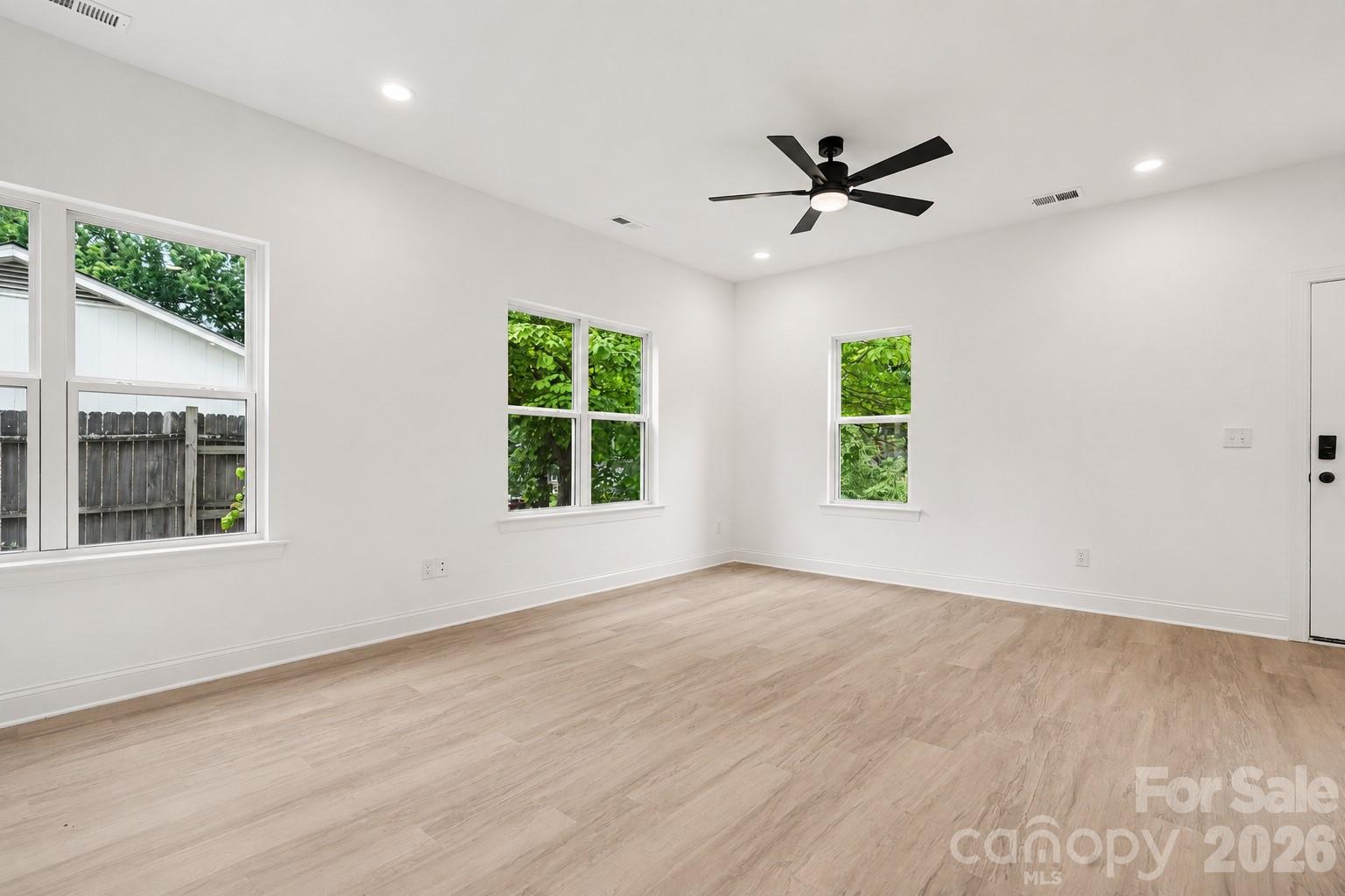 Yorkmont Park - Residential