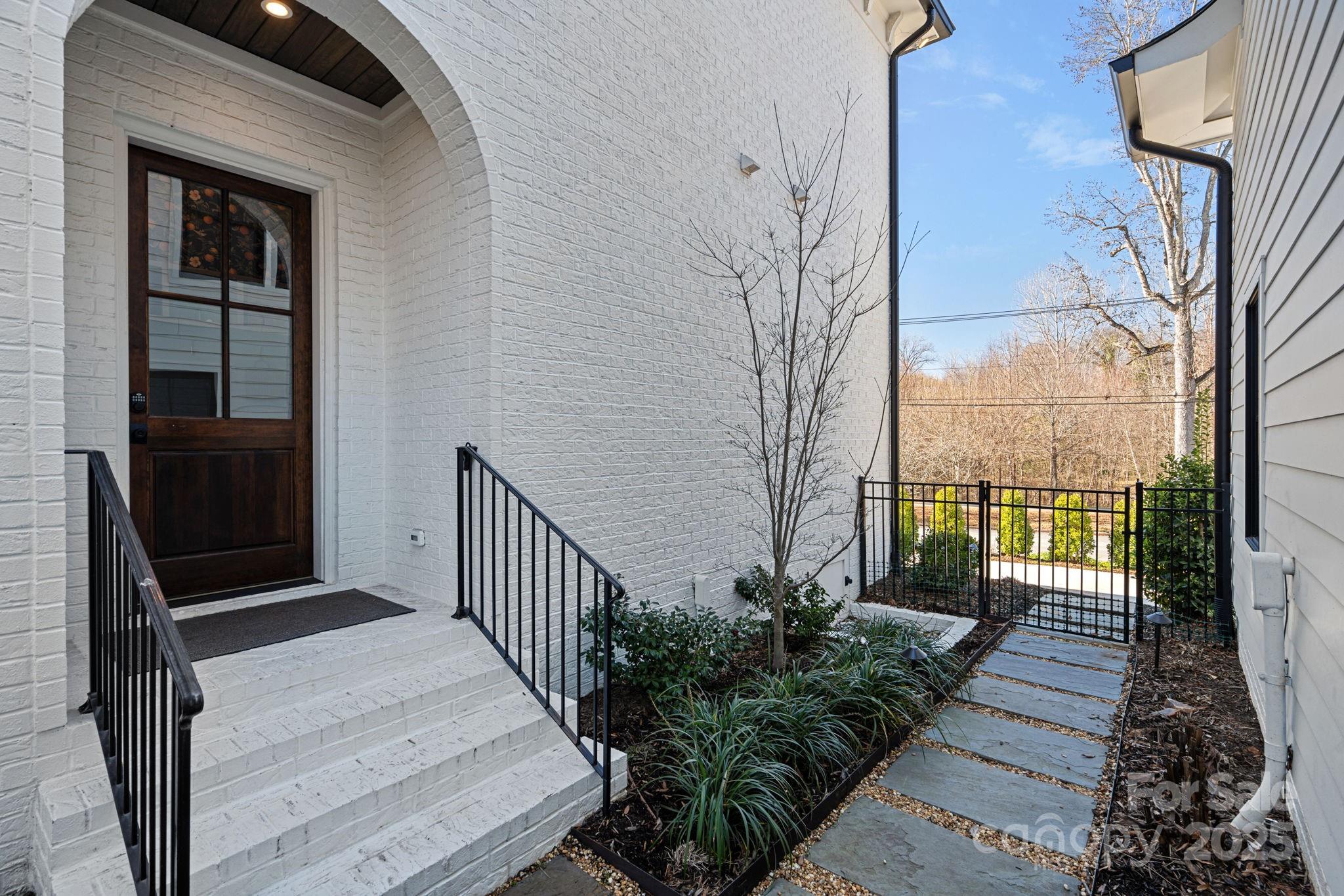 Myers Park - Residential